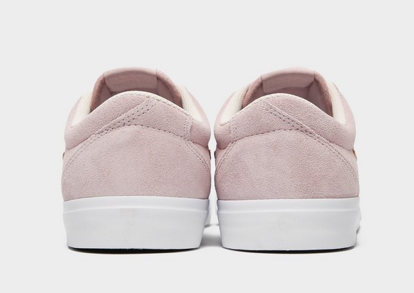 chaussure de skateboard nike sb charge suede chaussure de skateboard nike sb charge suede