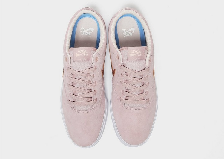Nike SB Charge Suede