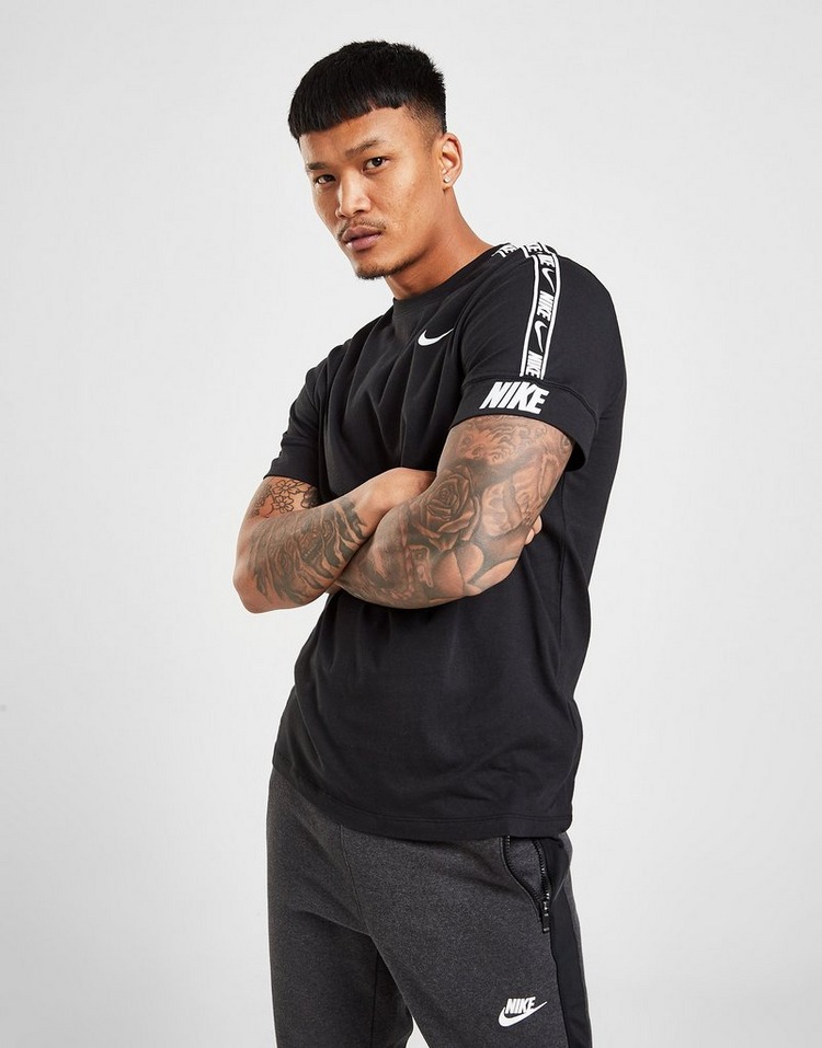 Nike Sportswear Repeat T-Shirt