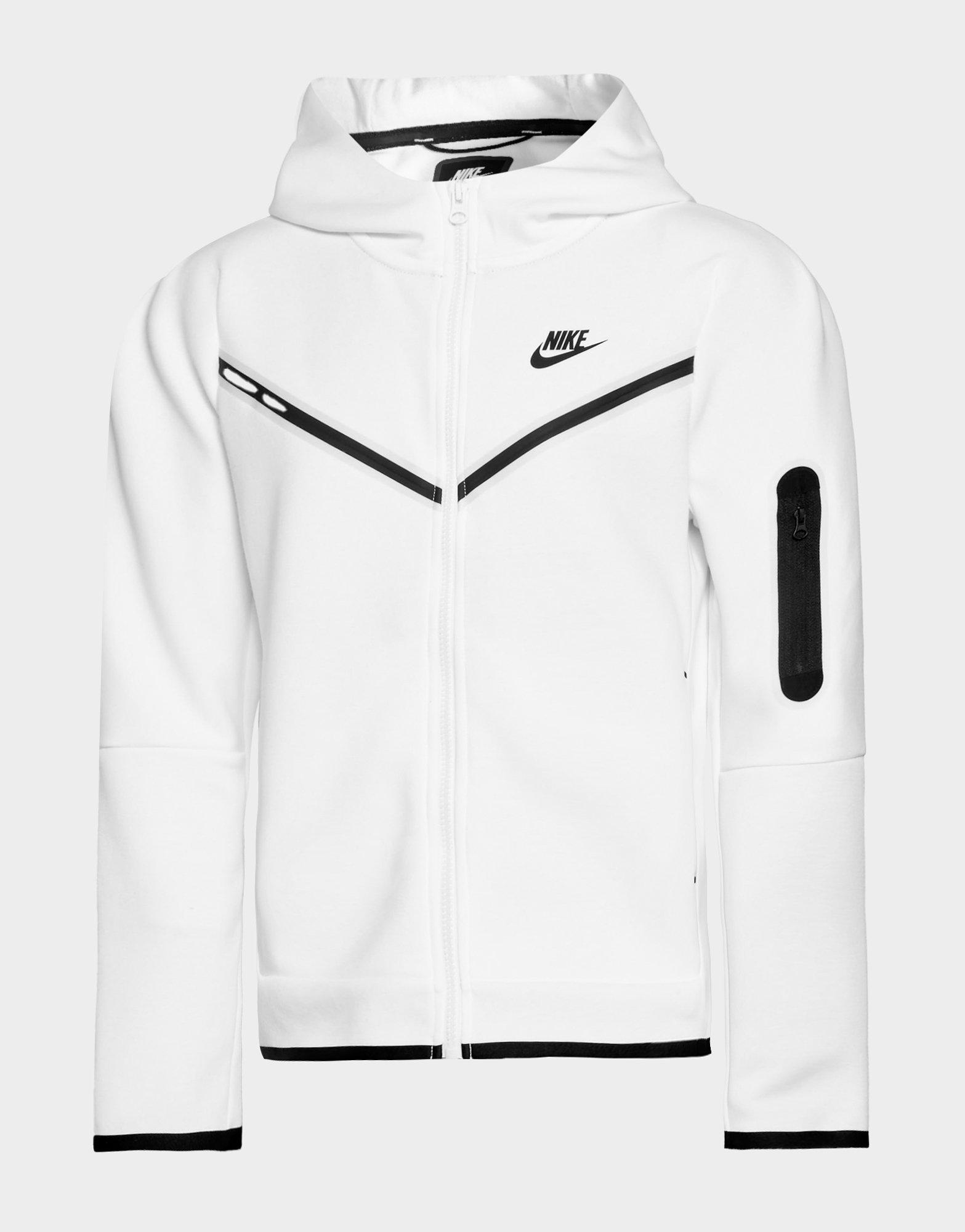 all white nike tech fleece