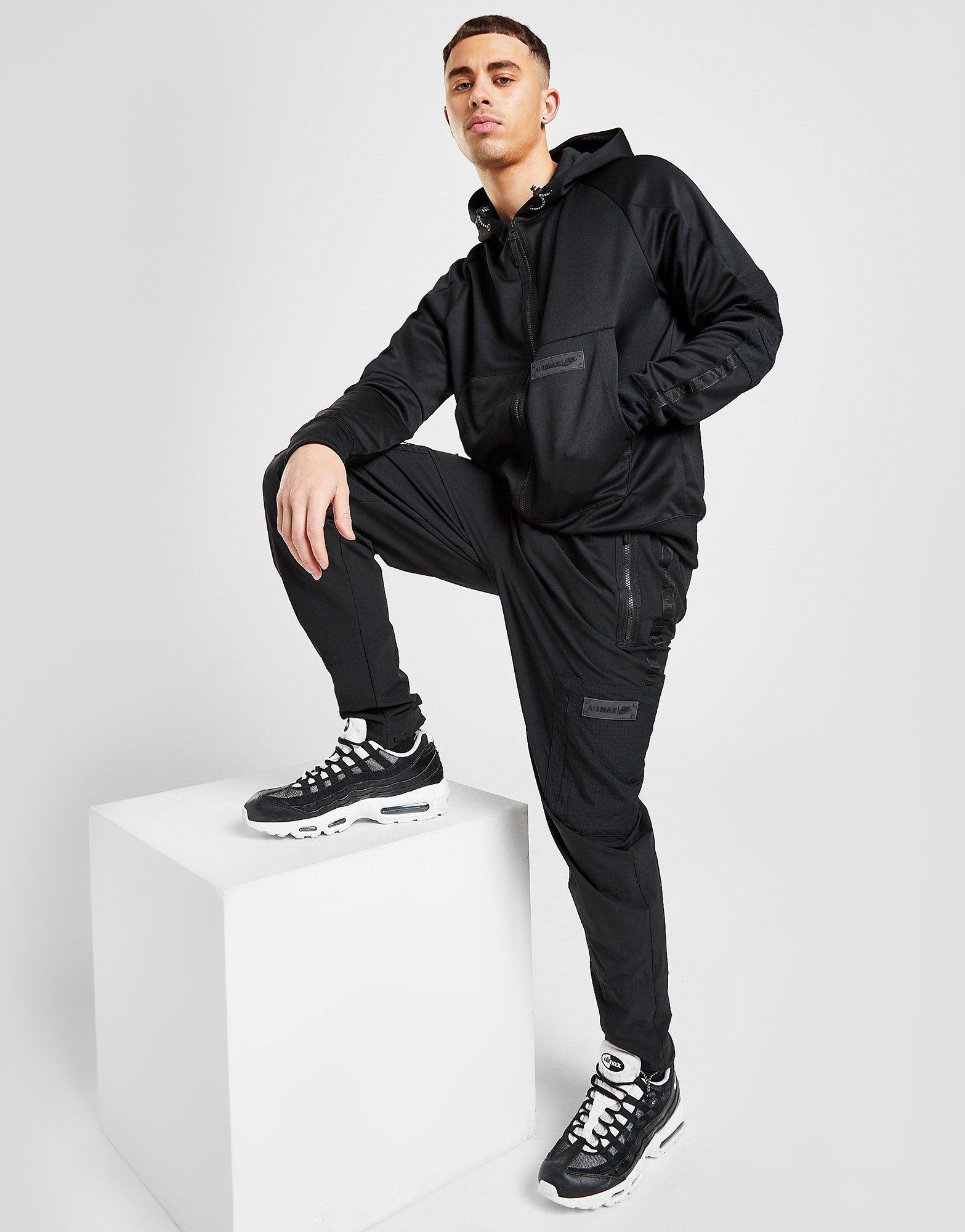 nike air max cargo joggers