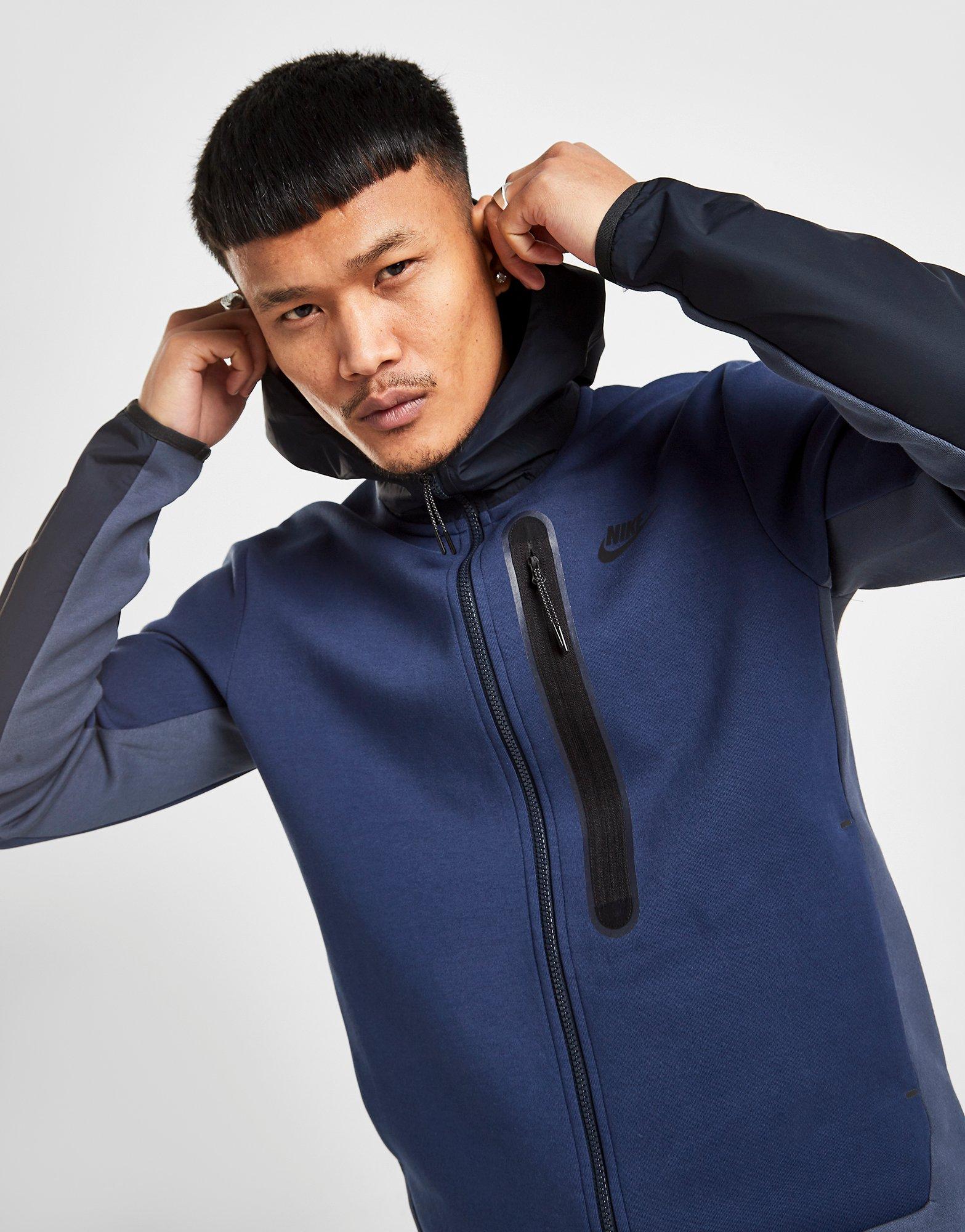 nike woven hoodie jacket