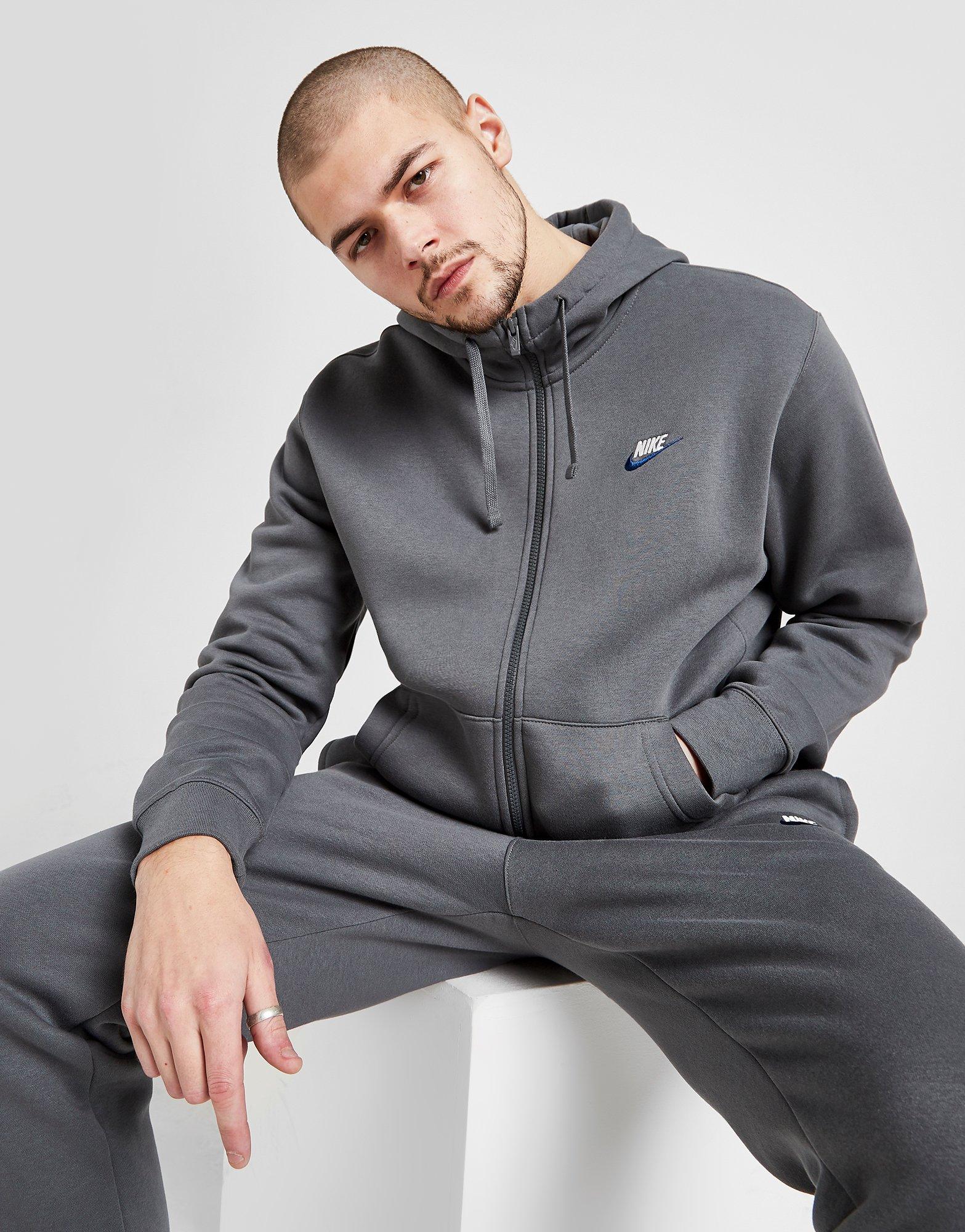 nike foundation fleece hoodie