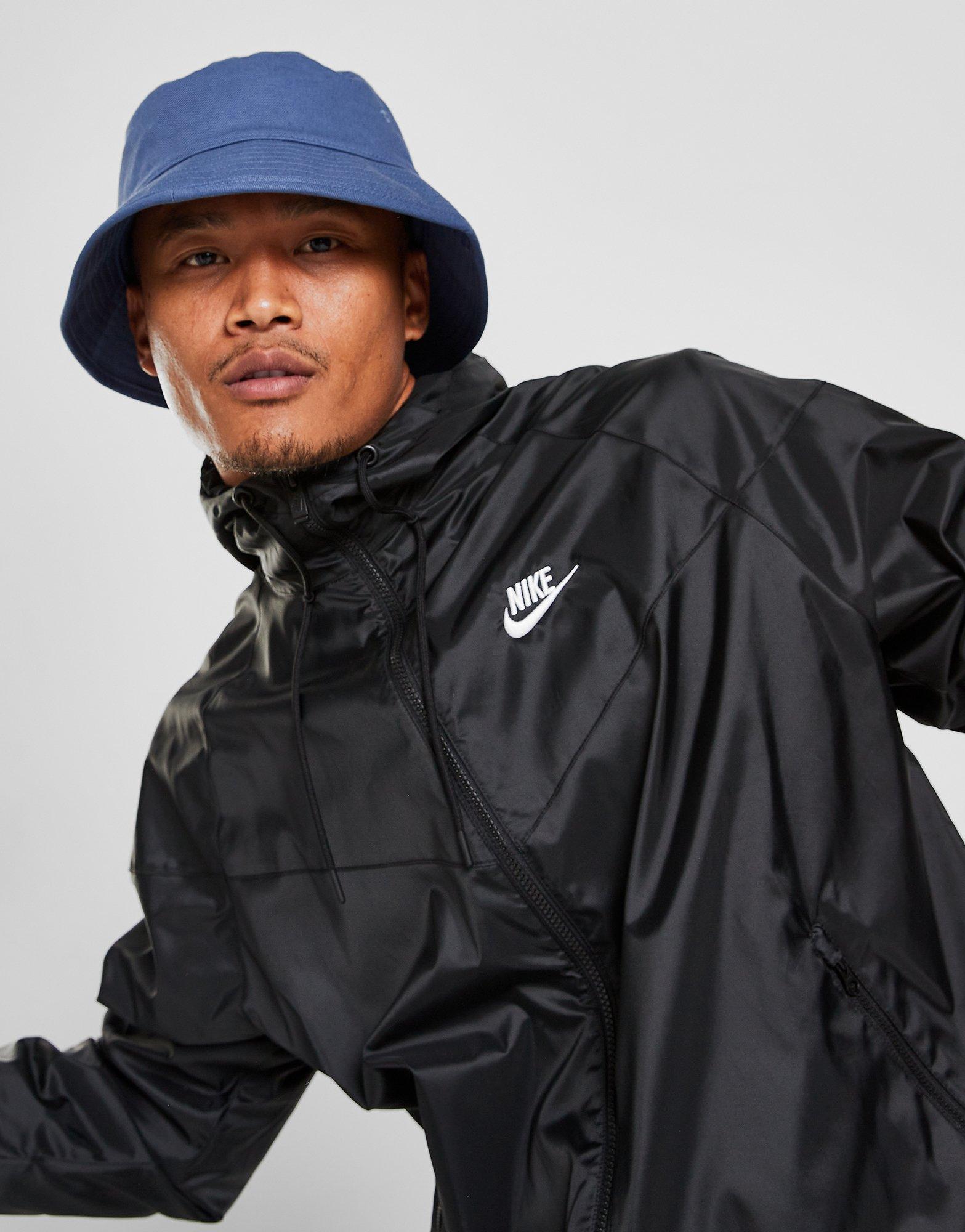 audición extraer Debería Nike chaqueta cortavientos Lightweight en Negro | JD Sports España