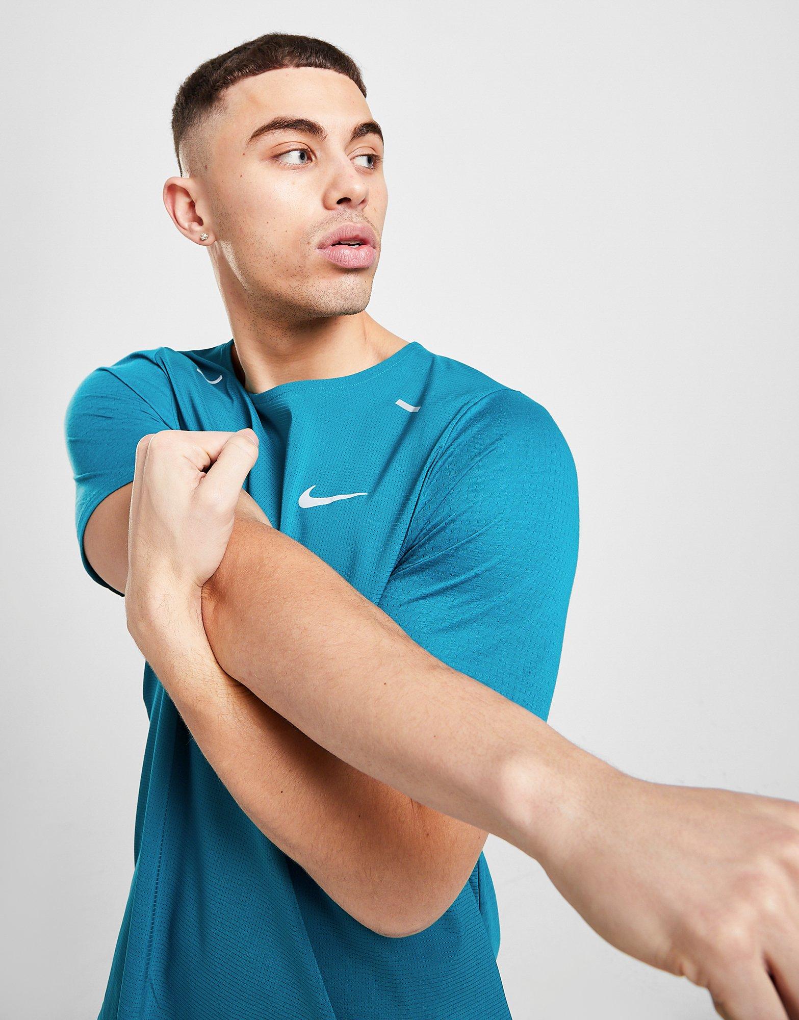 nike breathe 365 t shirt