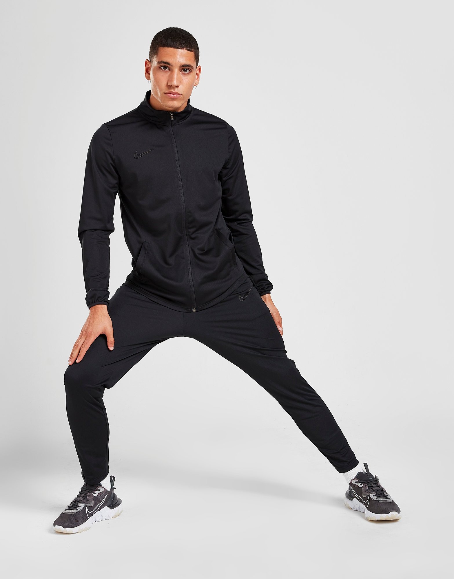 nike football academy joggers black