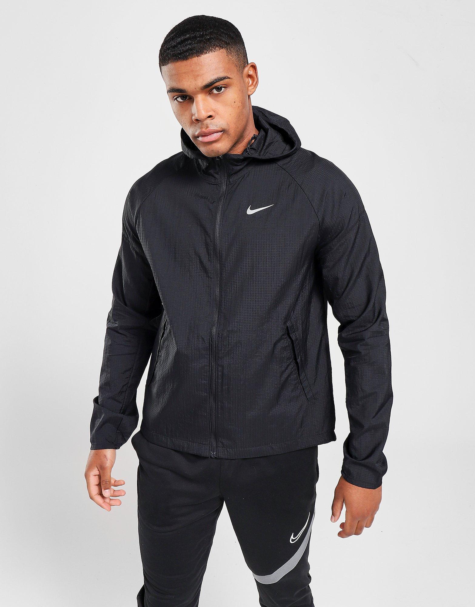 nike running essentials jacket