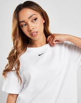 Nike camiseta Essential Logo Boyfriend