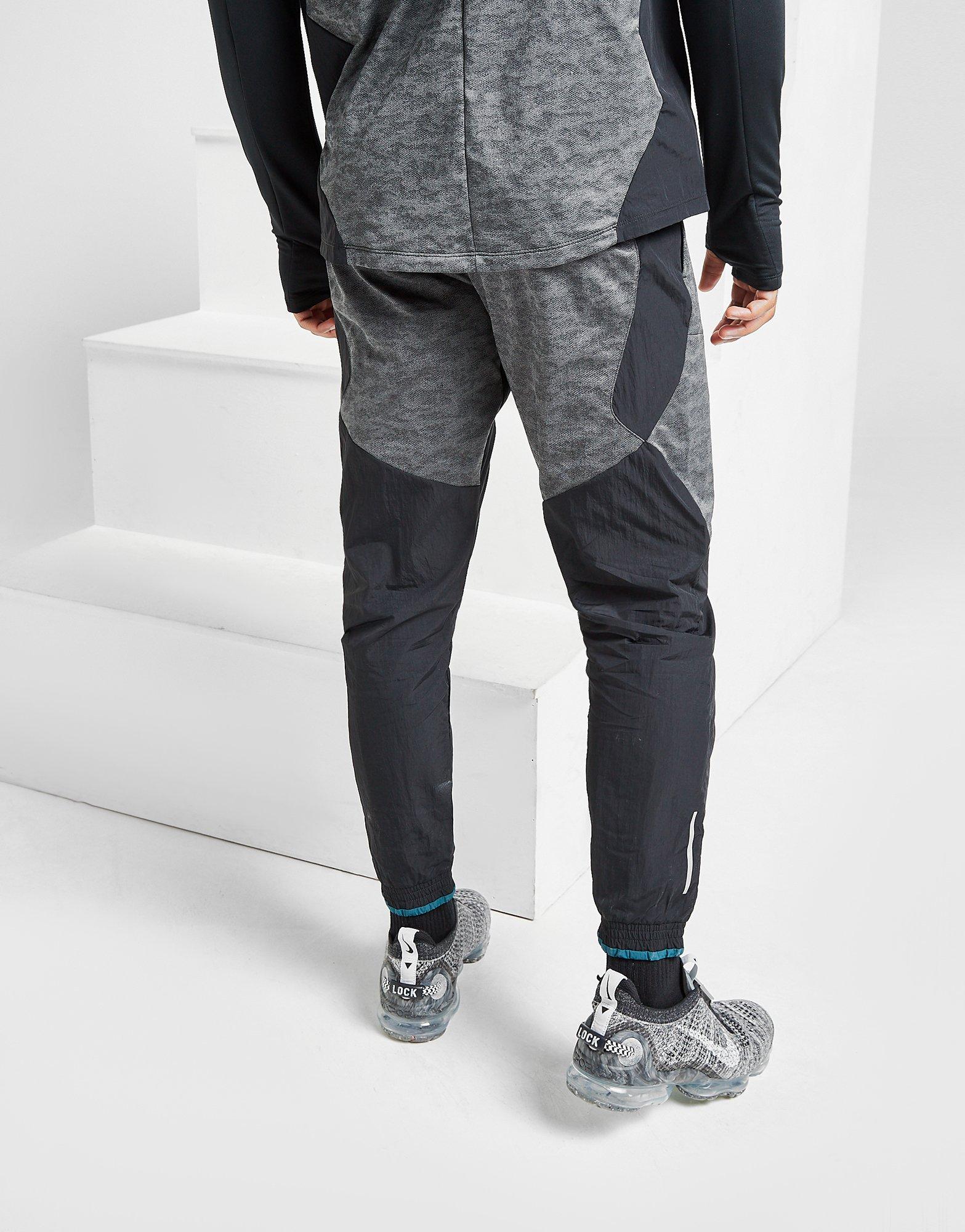 nike wild run phenom