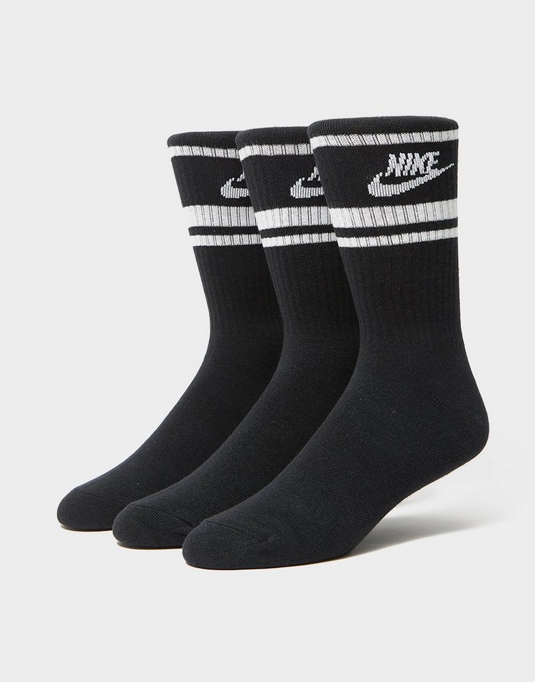 nike essential socks