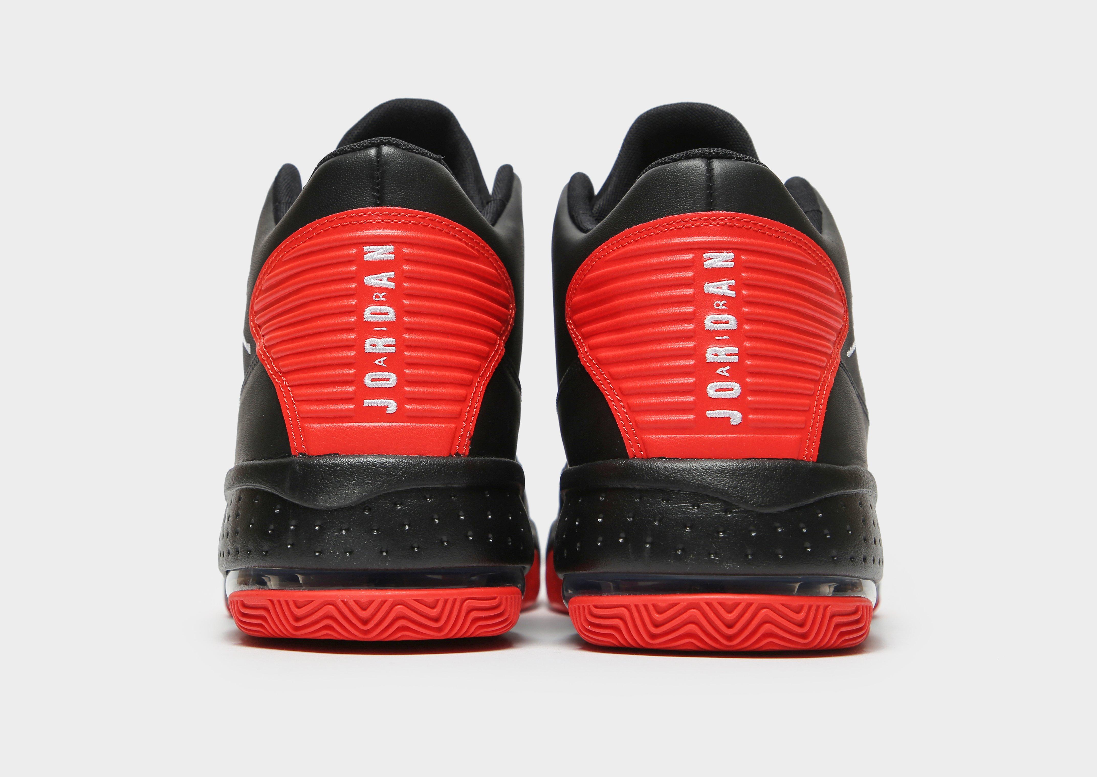 jordan max aura 2 black and red