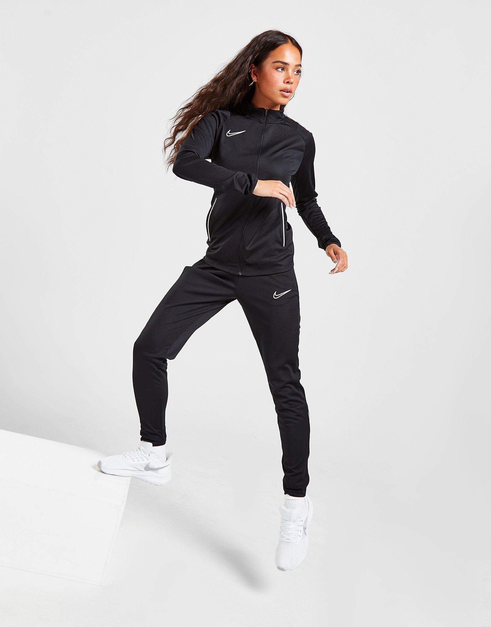 Black nike store tracksuit jd