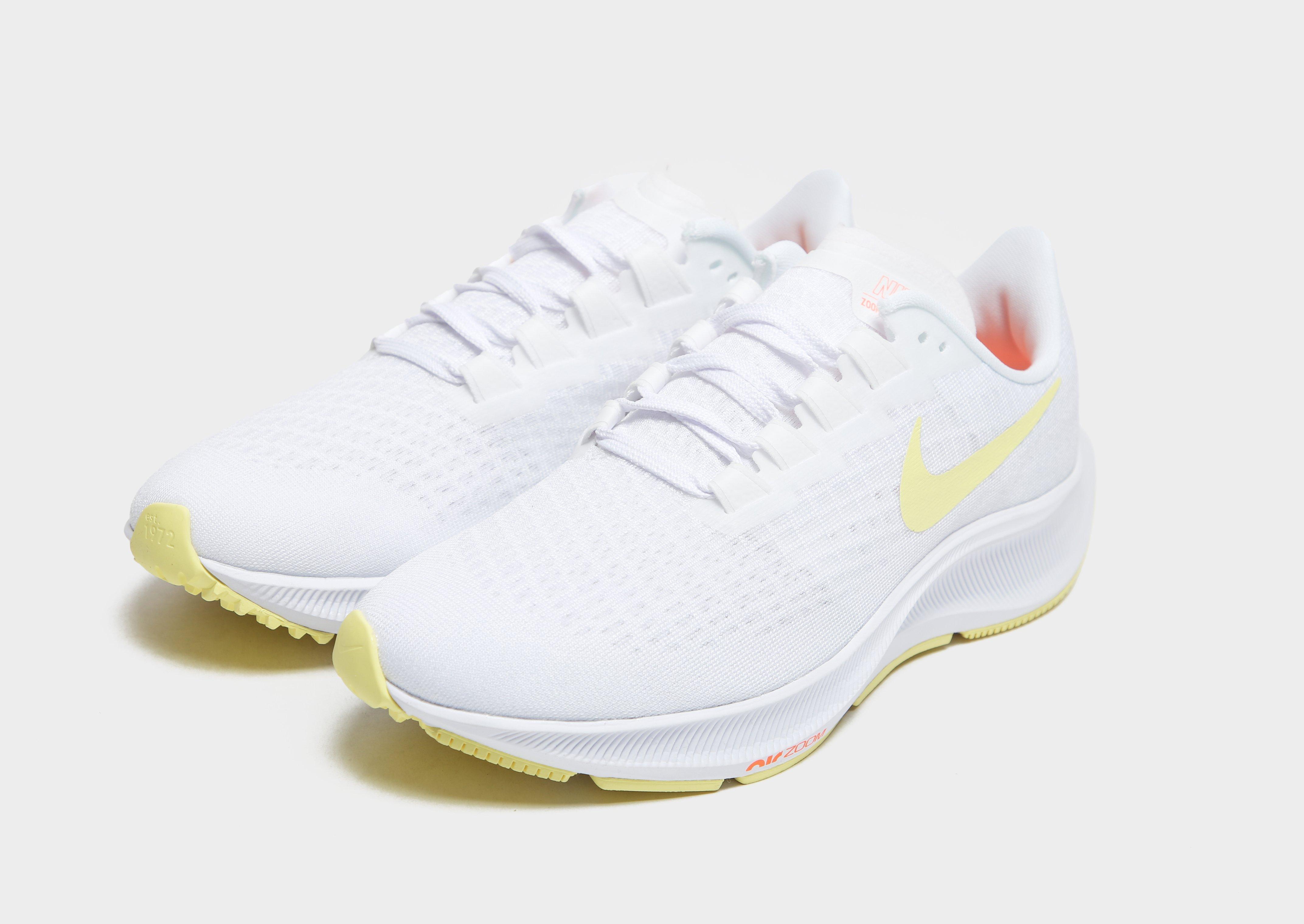 zoom pegasus white