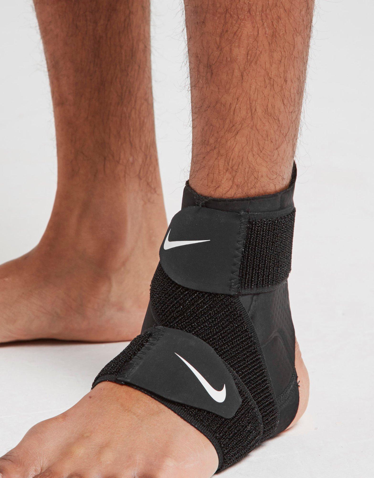 ankle strap nike