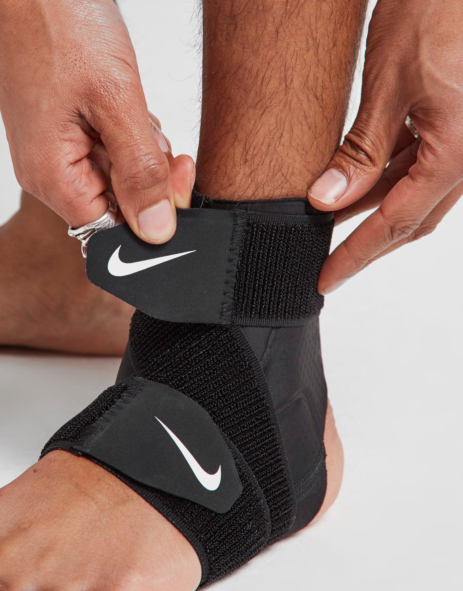 Black Nike SB Pro Ankle Strap | JD 