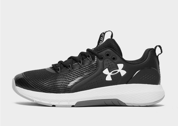 Under Armour Commit TR 3