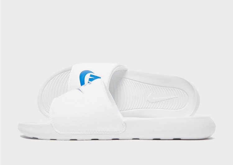 Nike Victori One Slides