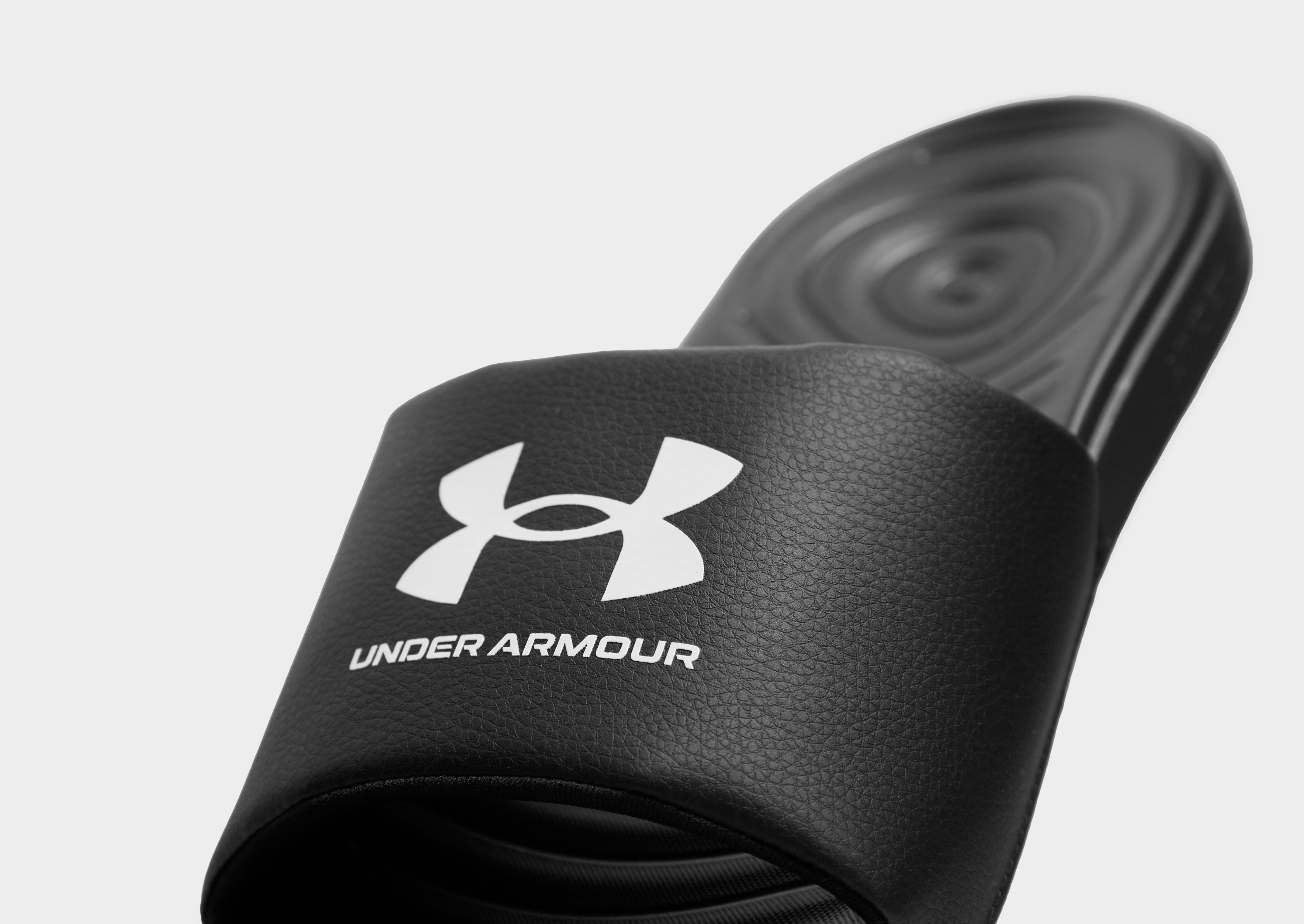 claquette under armour