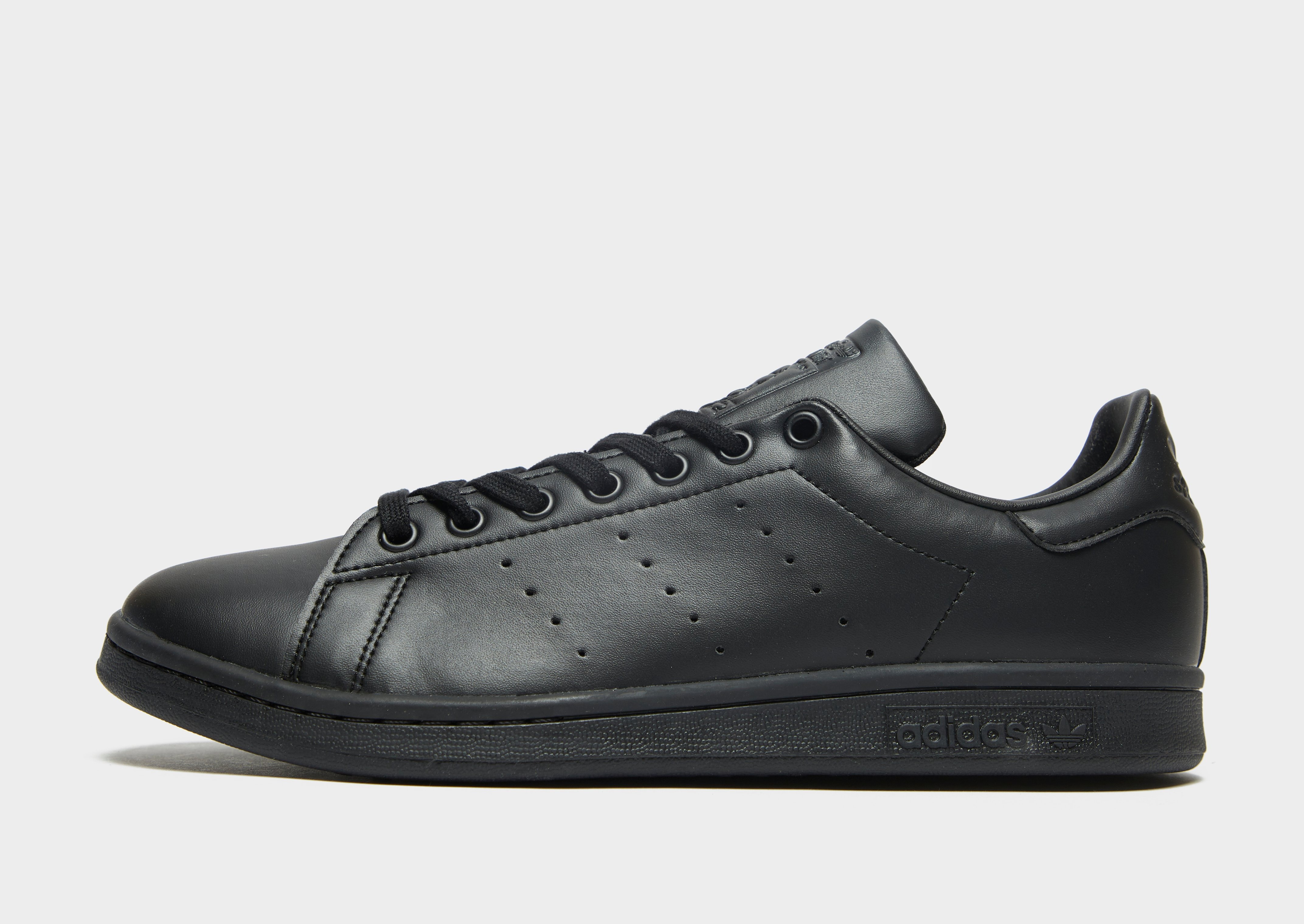 Diplomatiske spørgsmål Arbejdskraft udsættelse Black adidas Originals Stan Smith | JD Sports UK