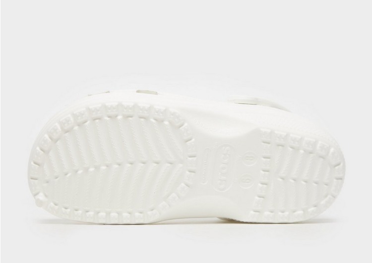 womens white crocs size 6
