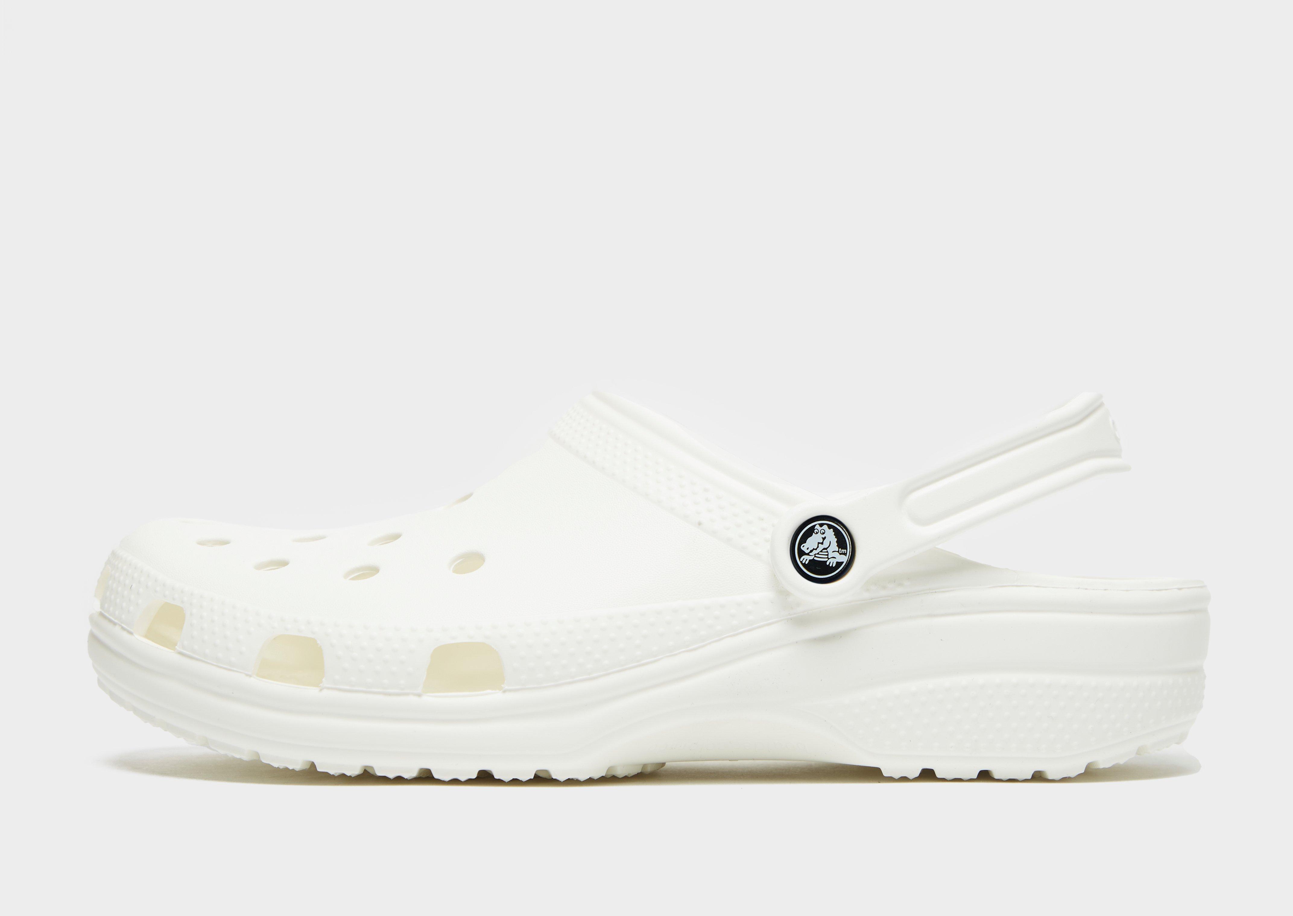 Mens white 2025 fuzzy crocs