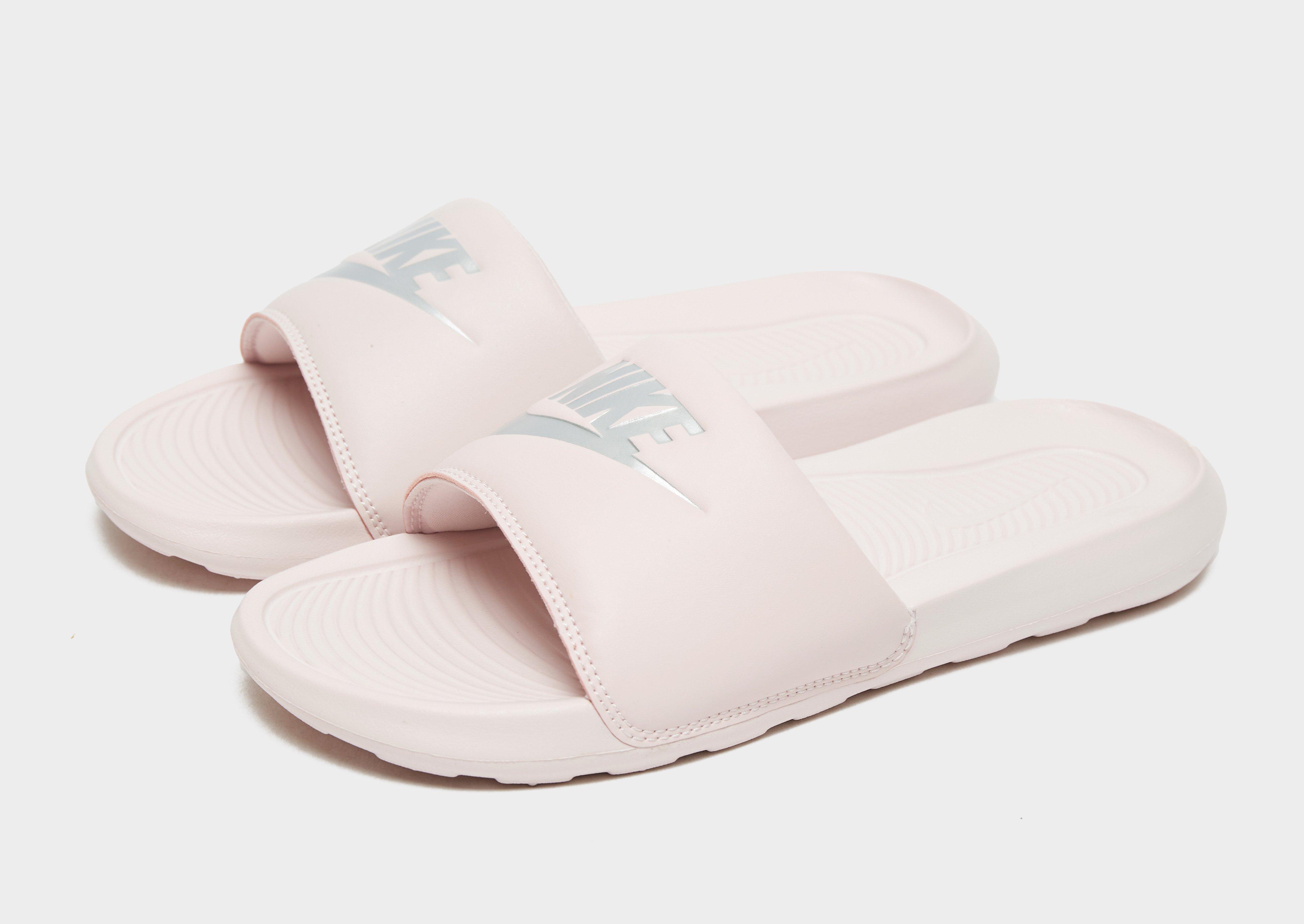 Nike Victori One Slides