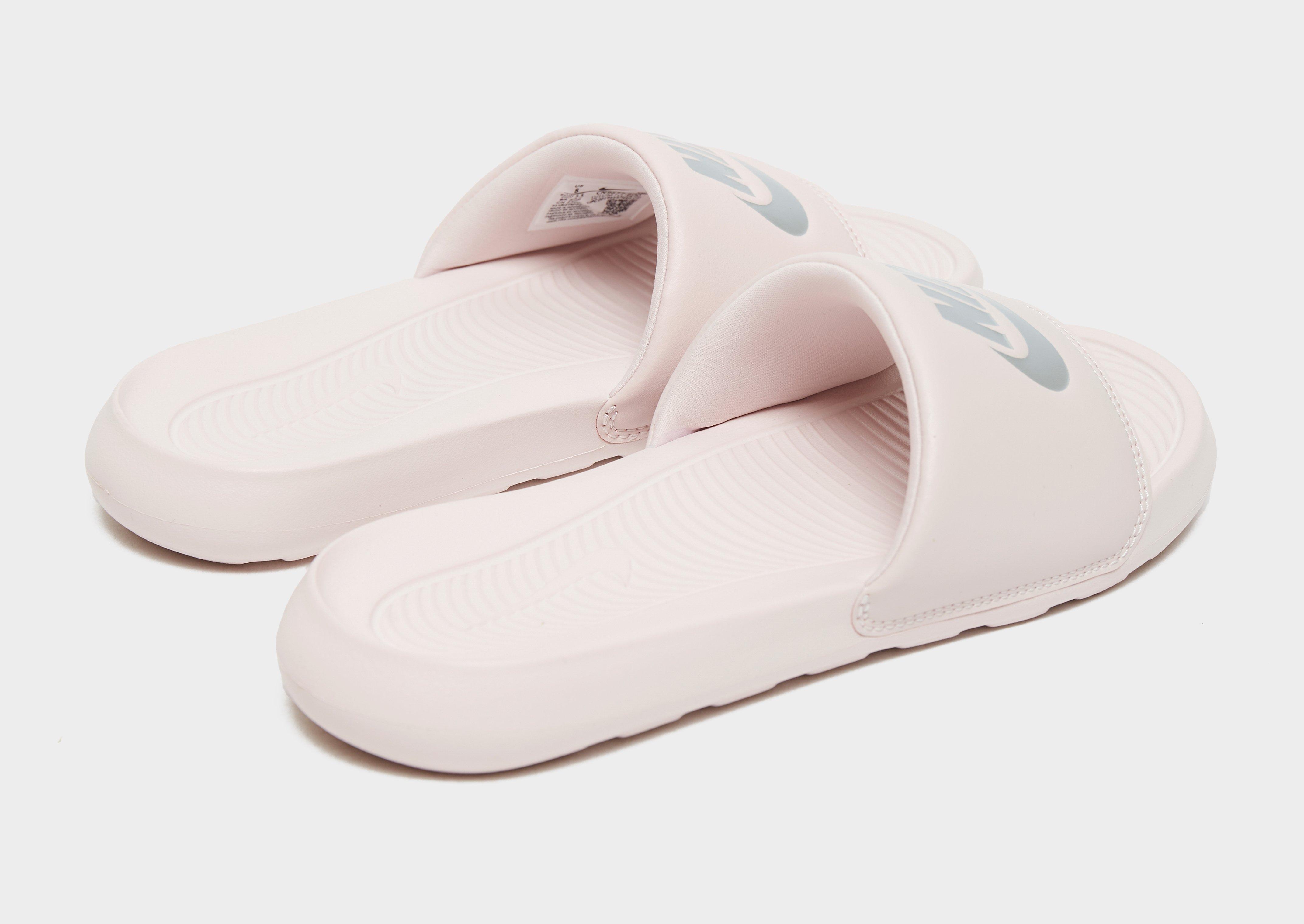 Nike Victori One Slides