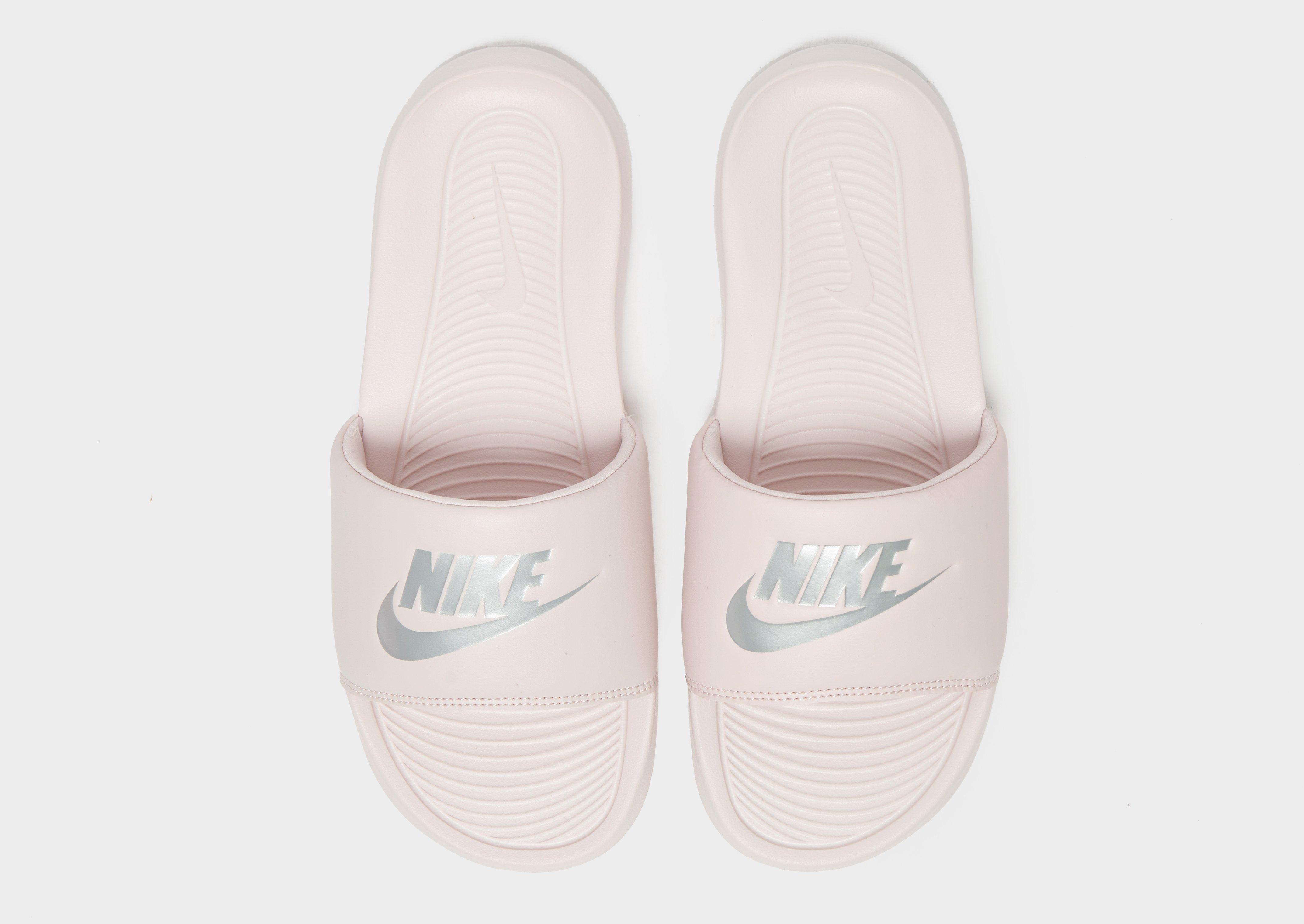 Nike Victori One Slides