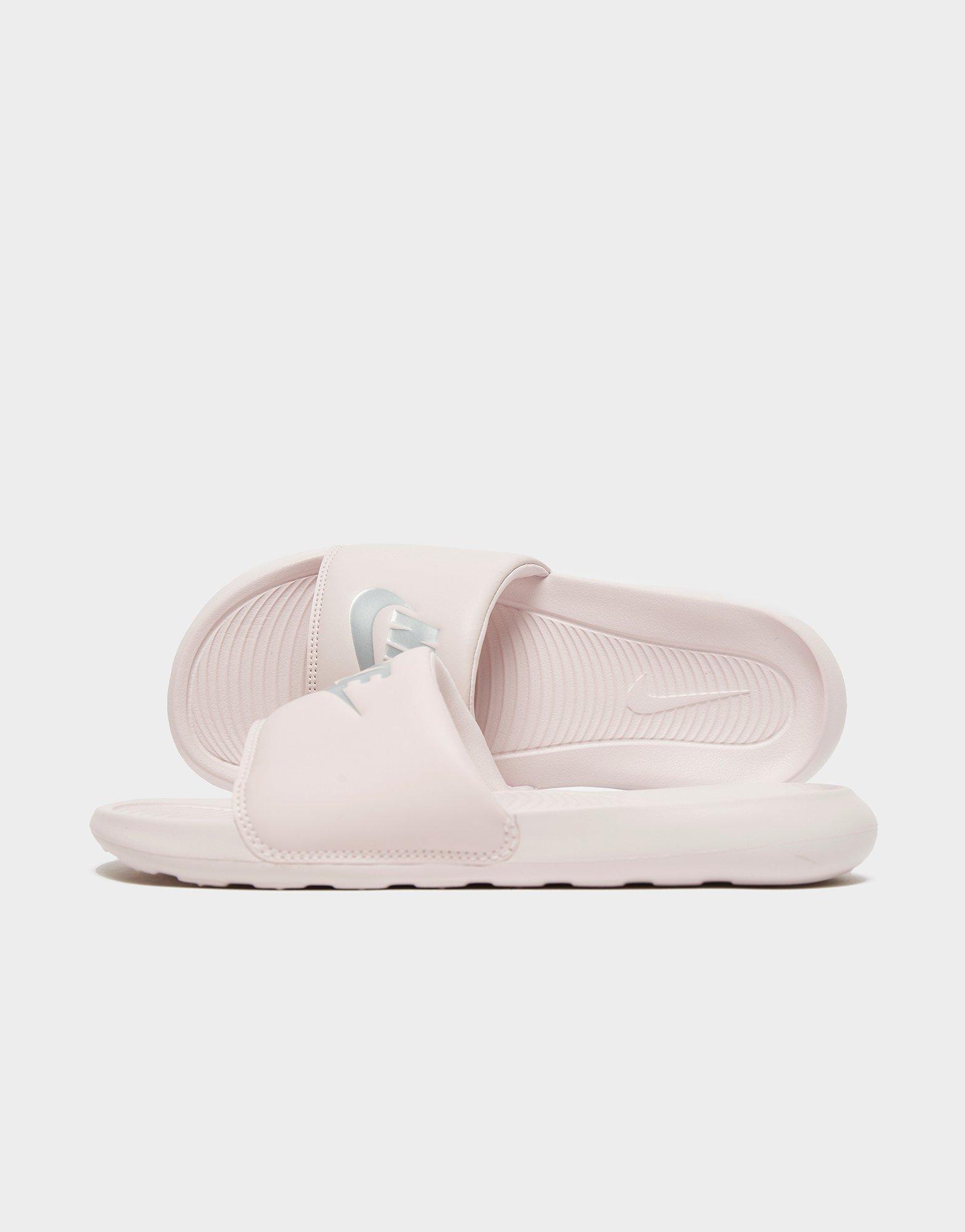 Nike Ciabatte Victori One Donna