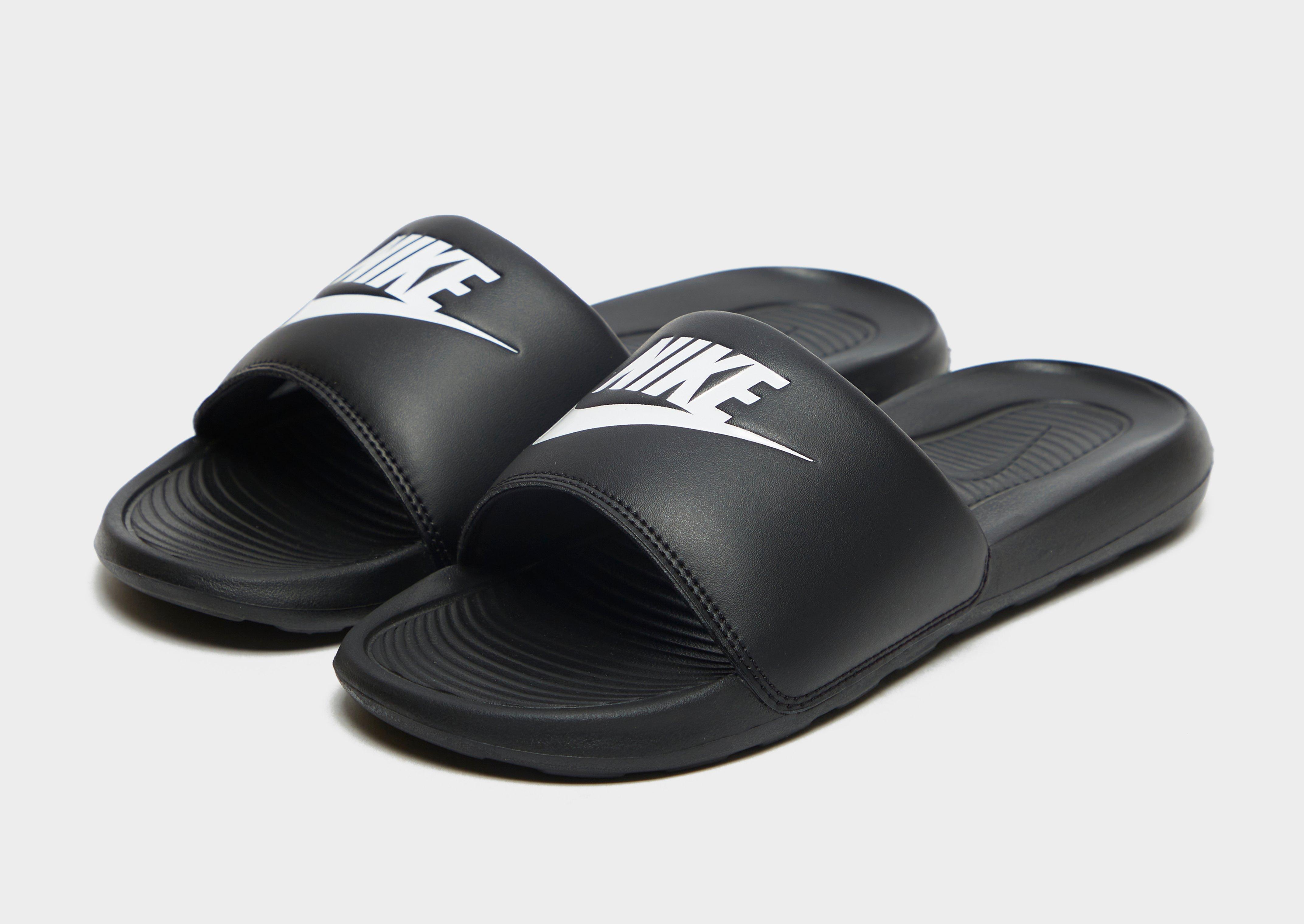 Nike chanclas Victori One para mujer en Negro | Sports España