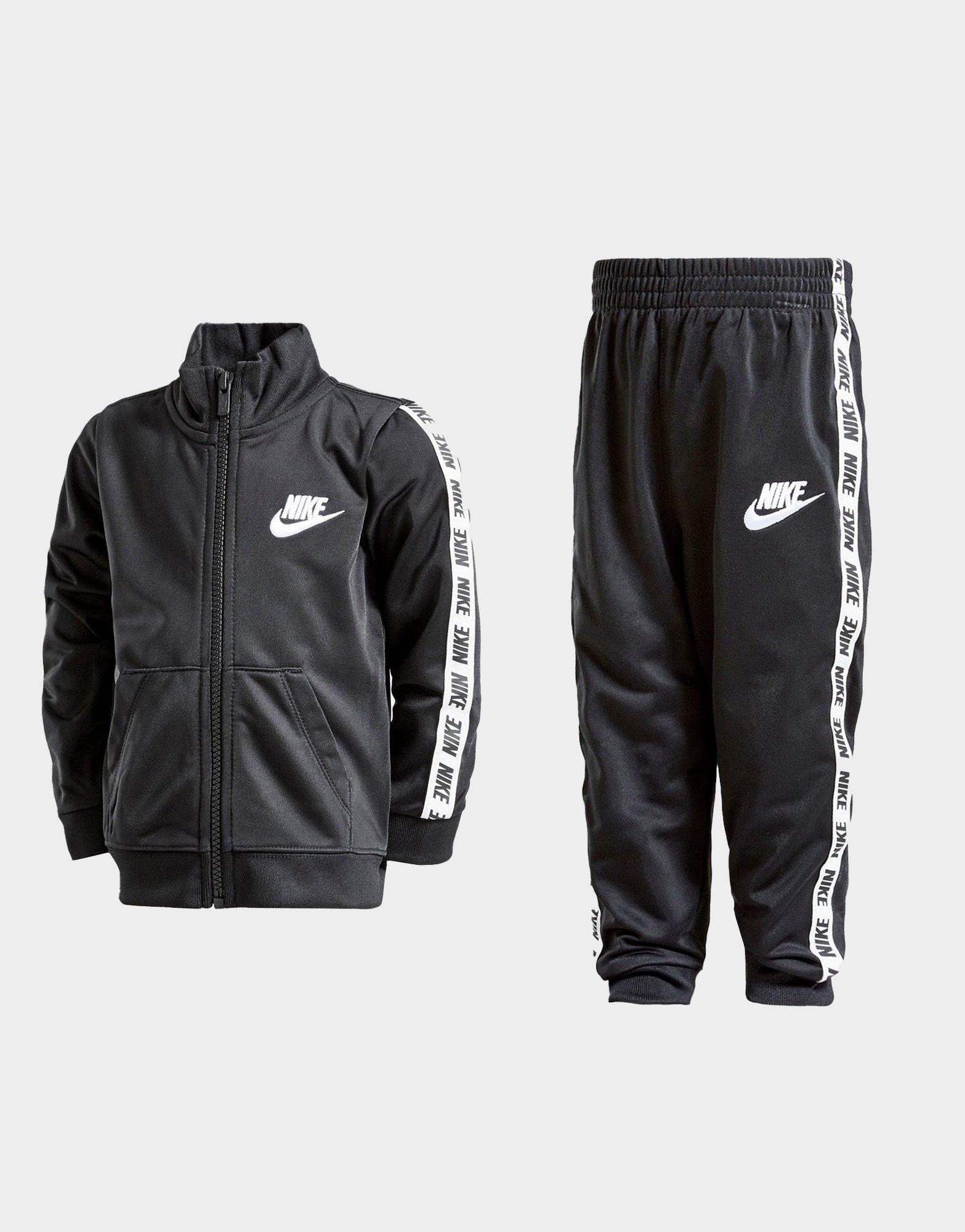 nike tricot tracksuit mens