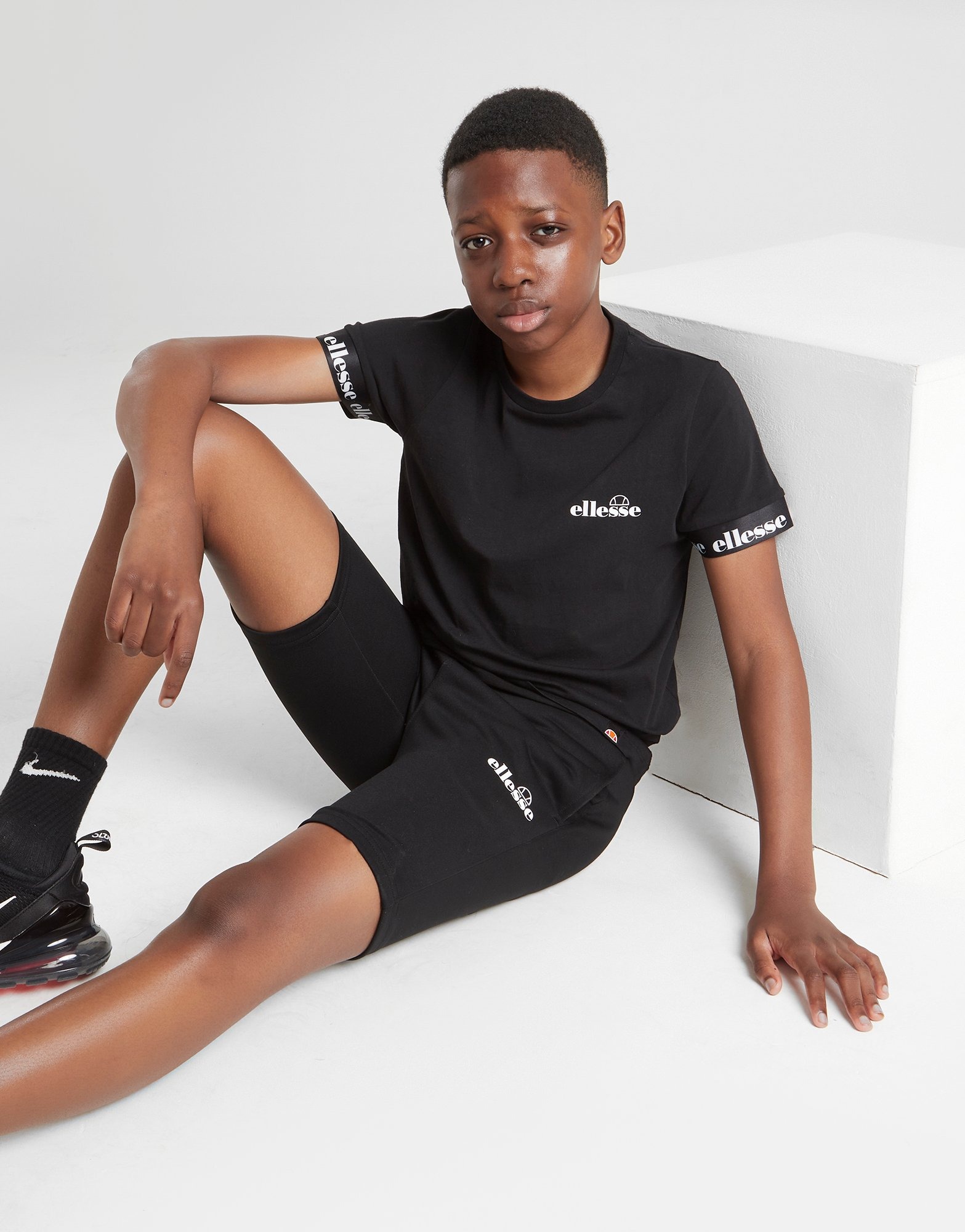 Ellesse tape poly shorts hot sale