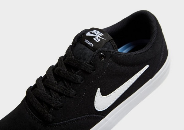 chaussures en toile homme sb charge suede nike chaussures en toile homme sb charge suede nike