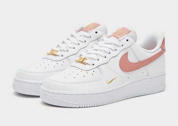 Nike Air Force 1 '07 Essential Women's Nike Air Force 1 '07 Essential Women's