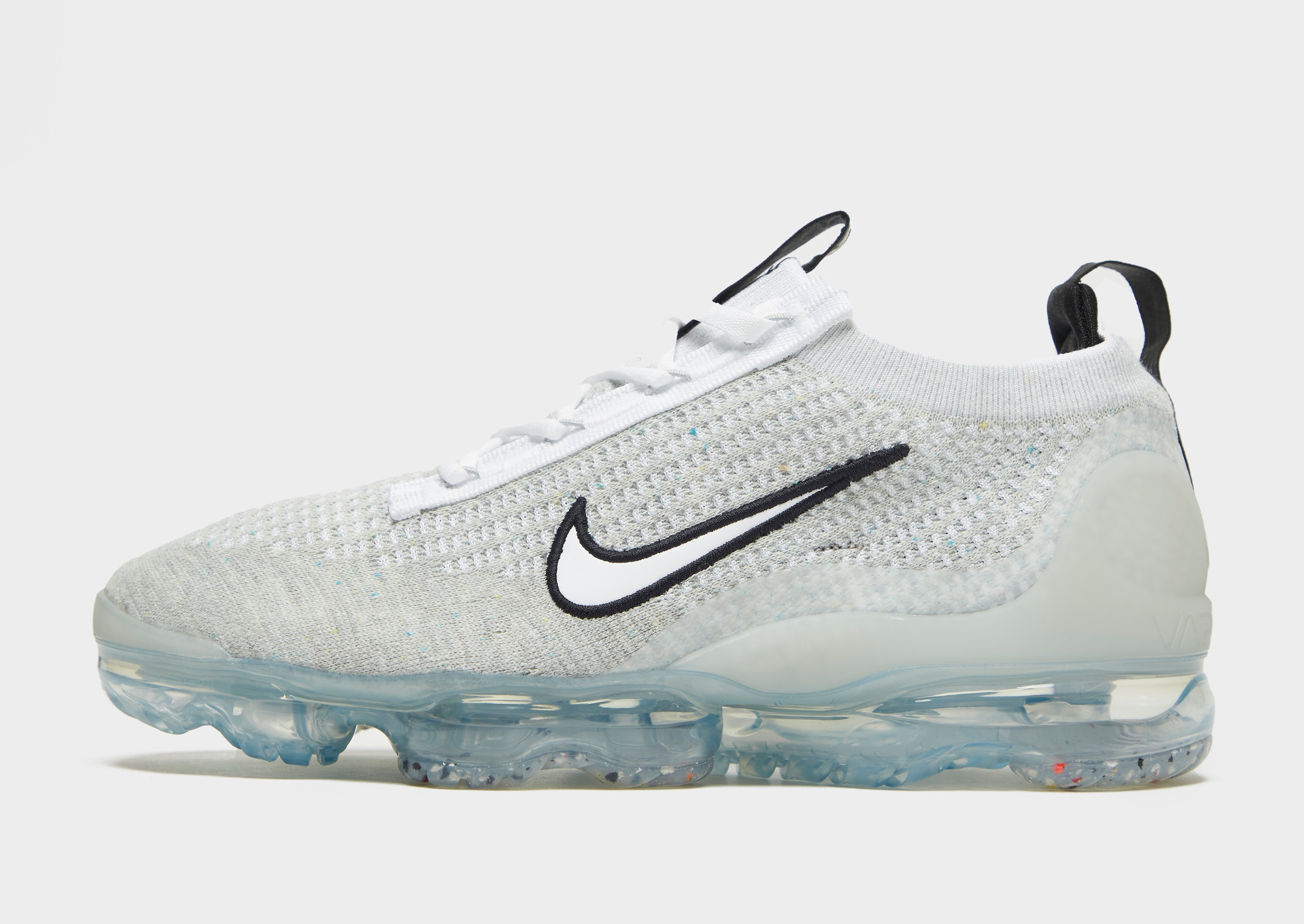 nike vapormax flyknit women's white