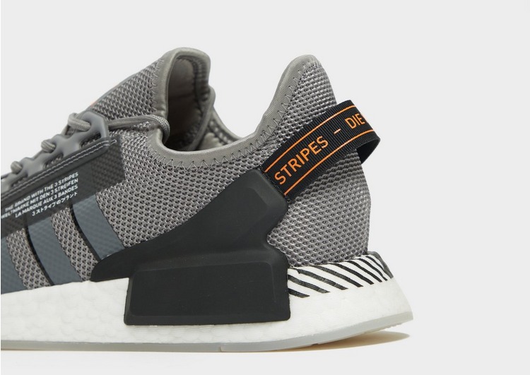 nmd r1 v2 grey silver
