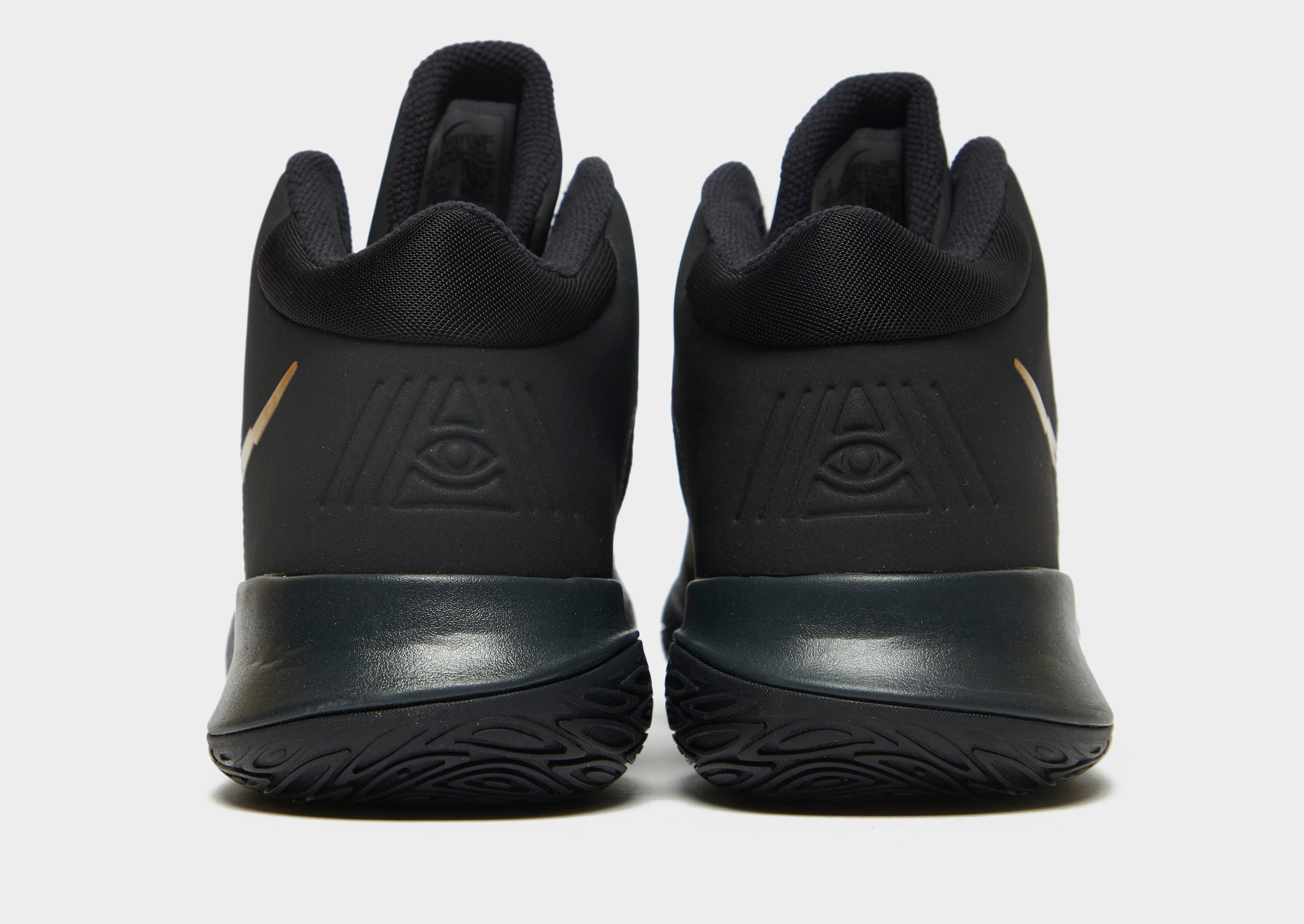 kyrie flytrap sportive