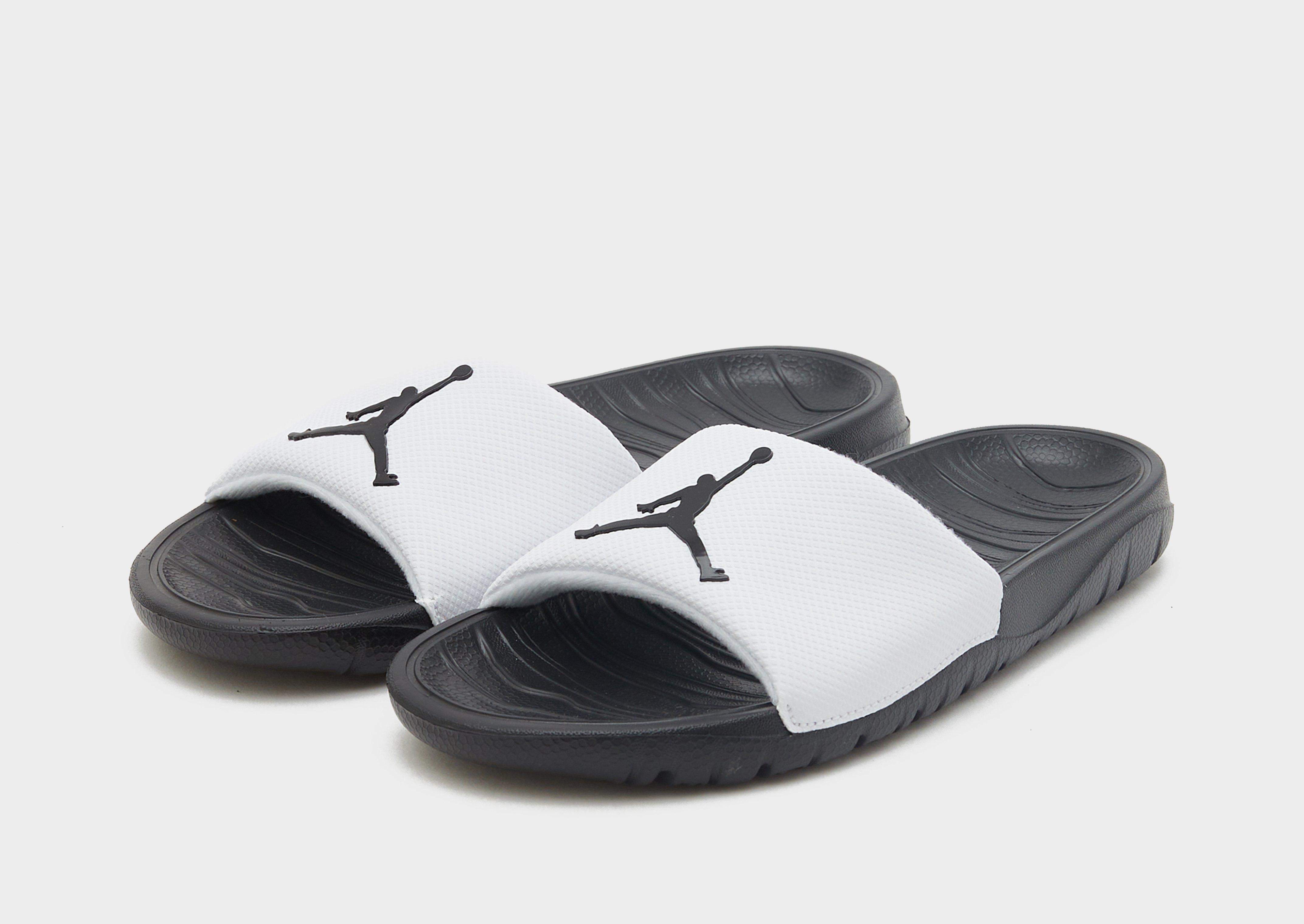 Jordan cheap slides junior