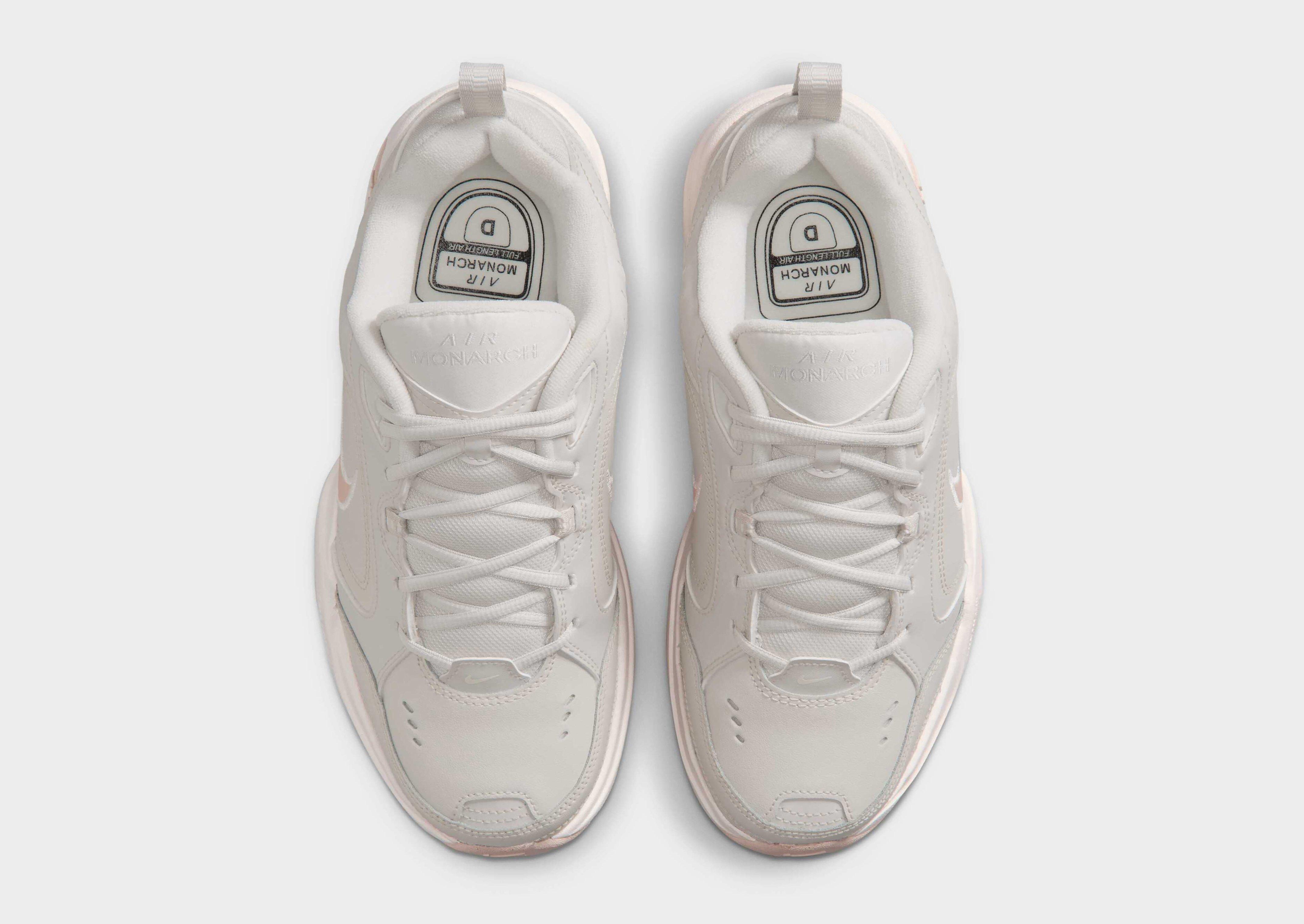 Nike A.MONARCH IV