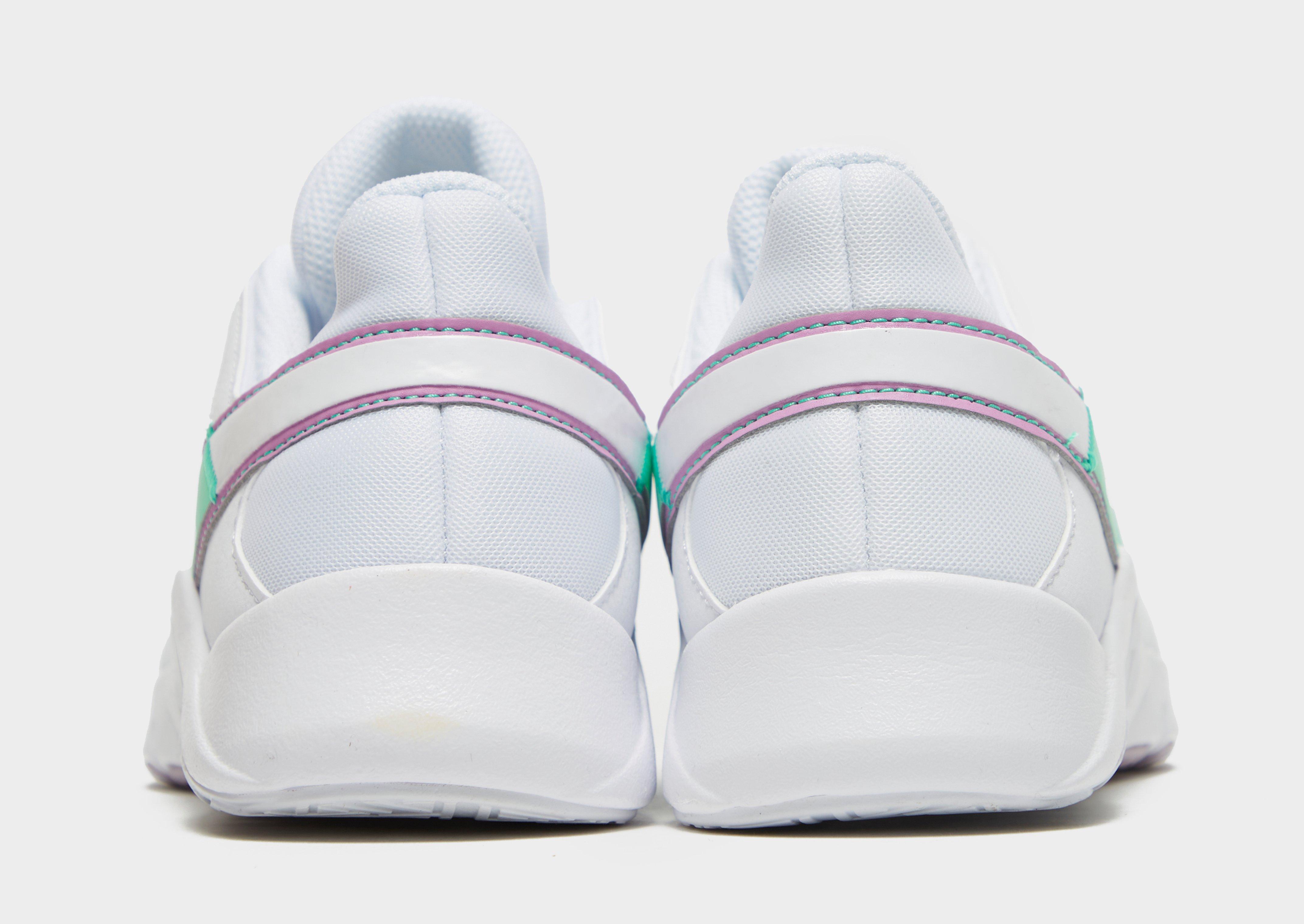 Nike Legend Essential Women's