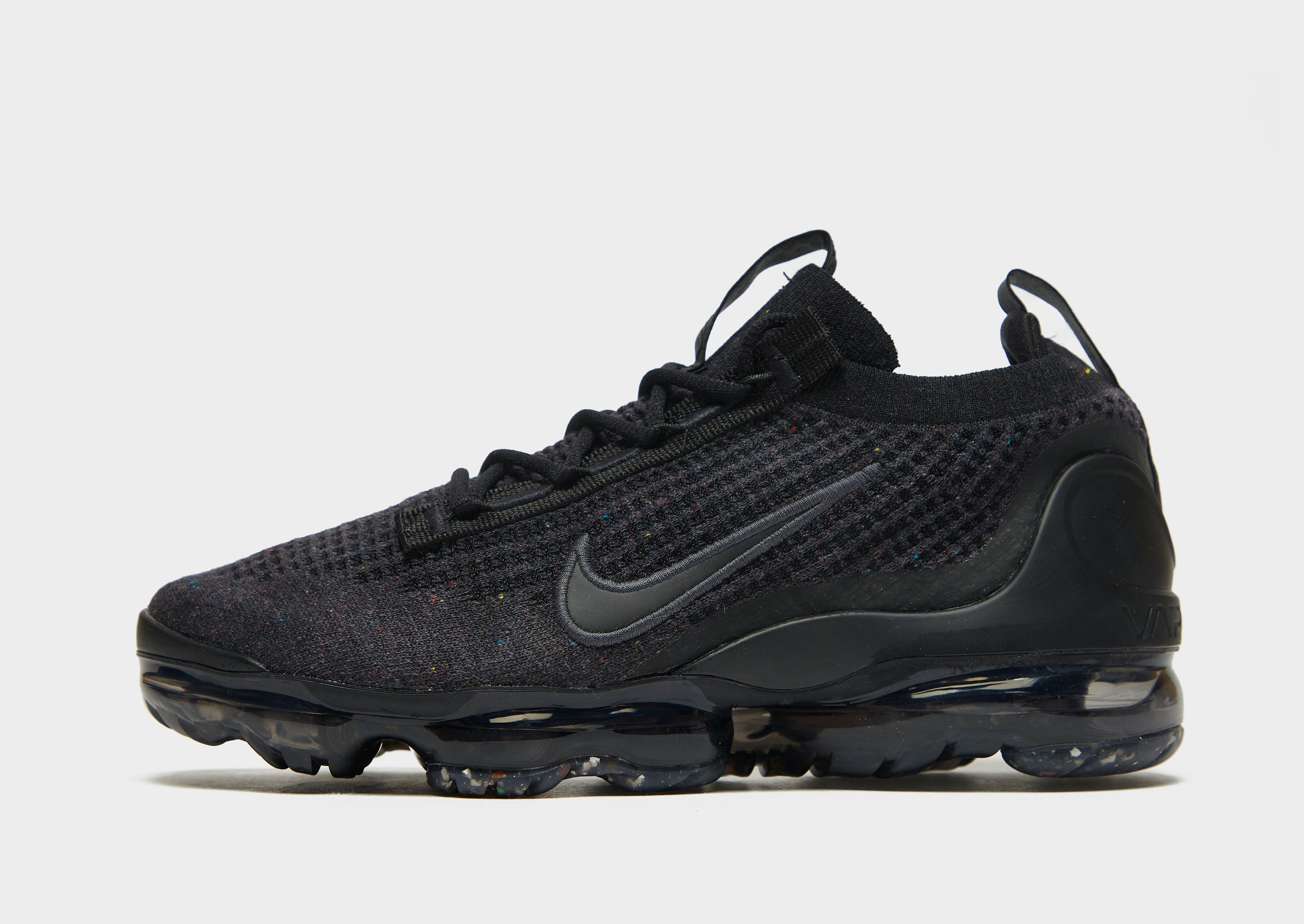 nike air vapormax flyknit 3 junior black and gold