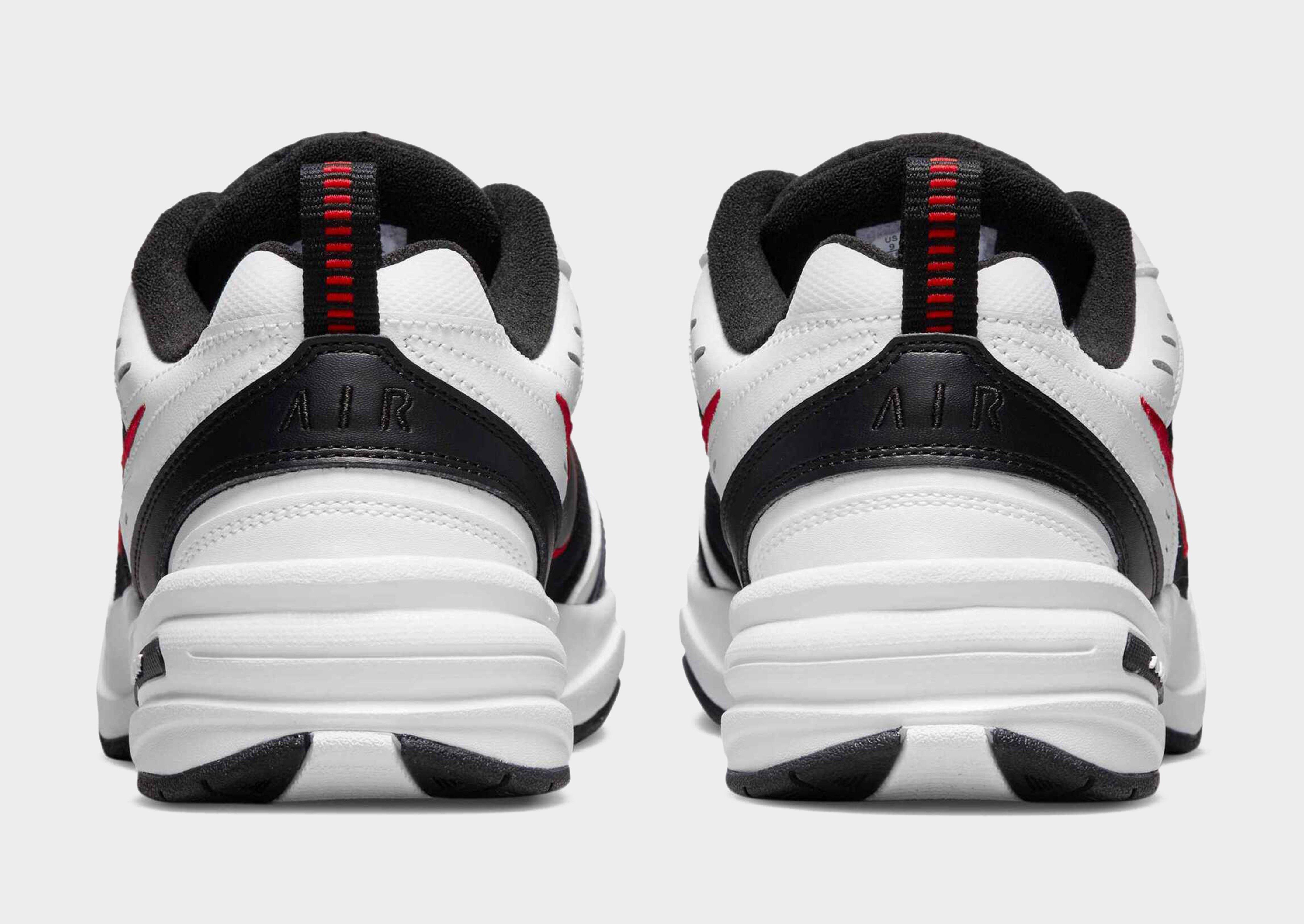 Nike MEN'S WORKOUT SHOES