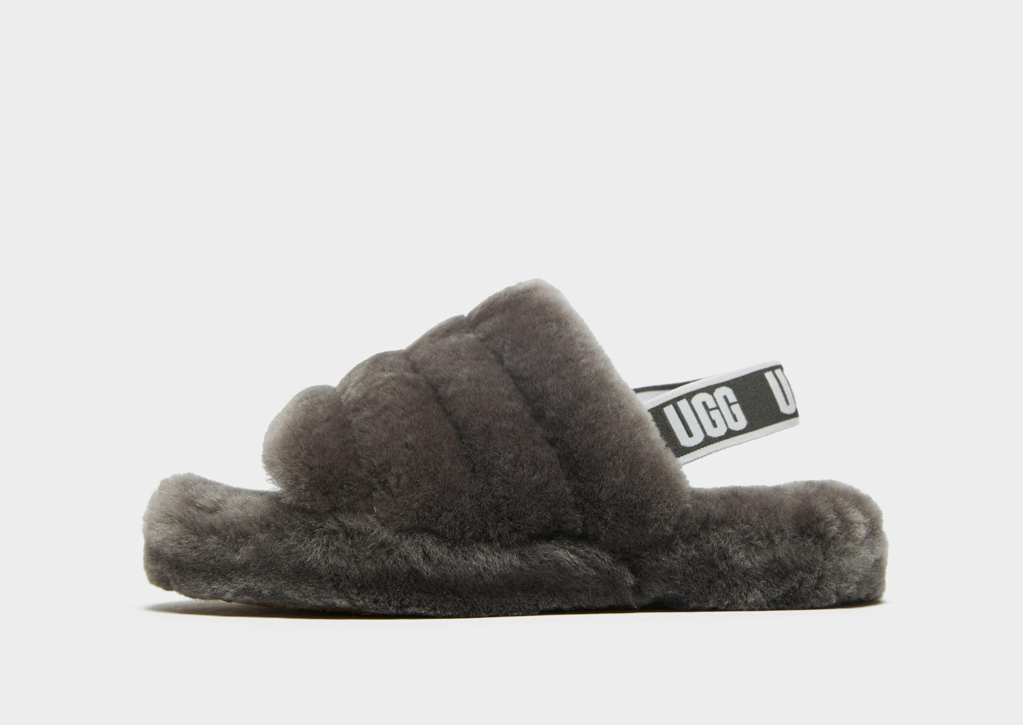 ugg fluff yeah slide junior size 5