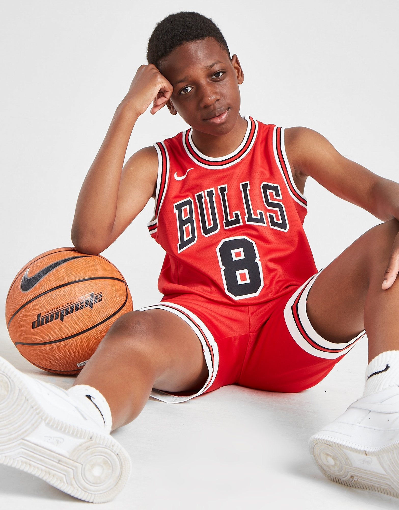 Shorts New Era Chicago Bulls NBA Colour Block Shorts Black/ Front Door Red