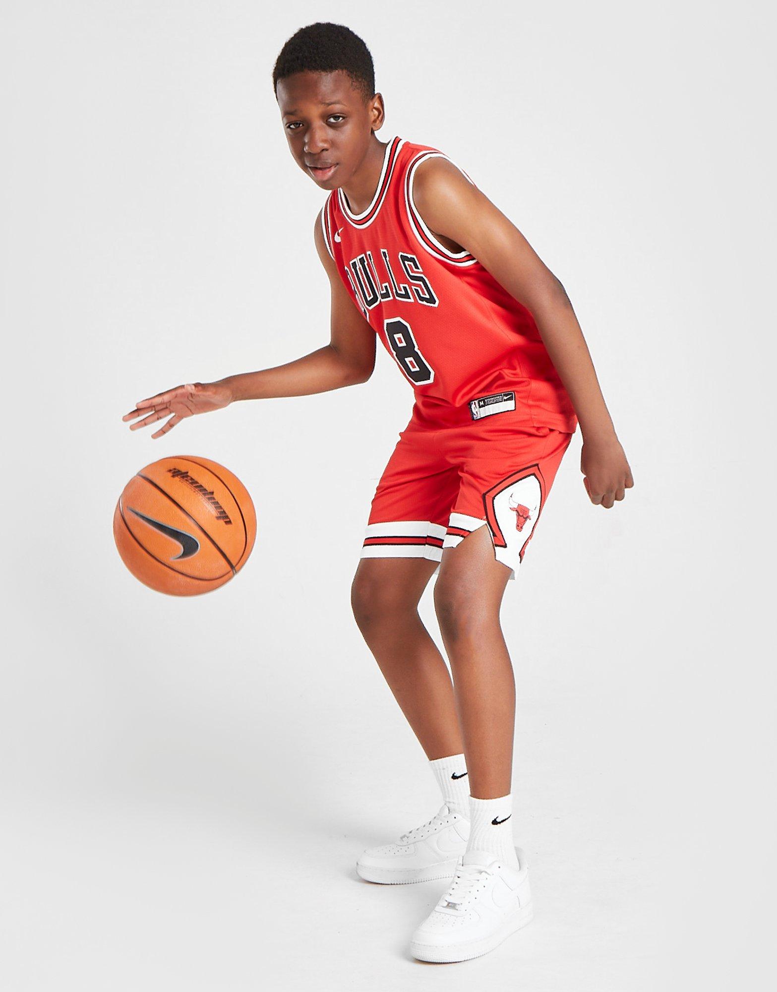 Red Nike NBA Chicago Bulls Shorts Junior