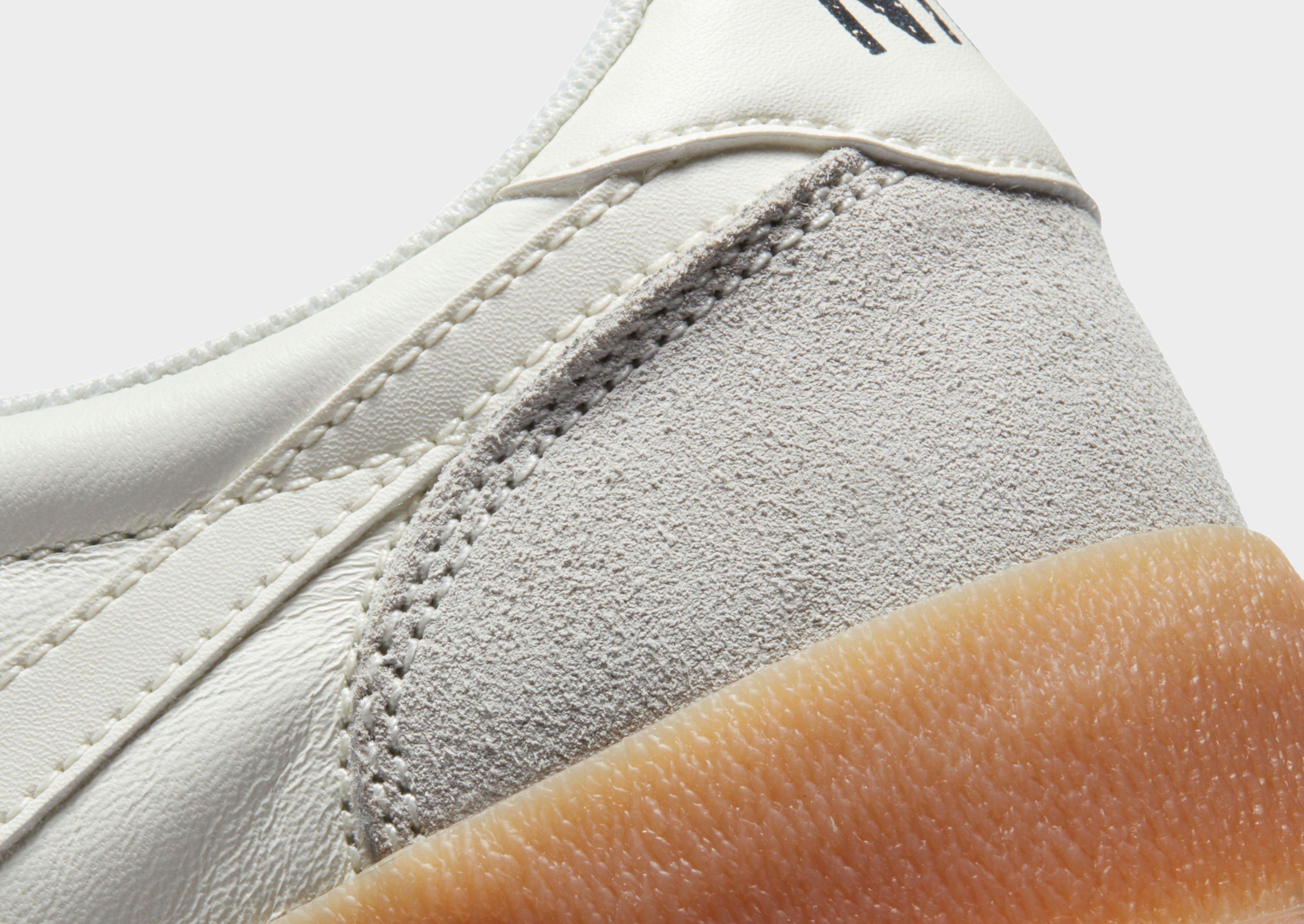 nike killshot white sole