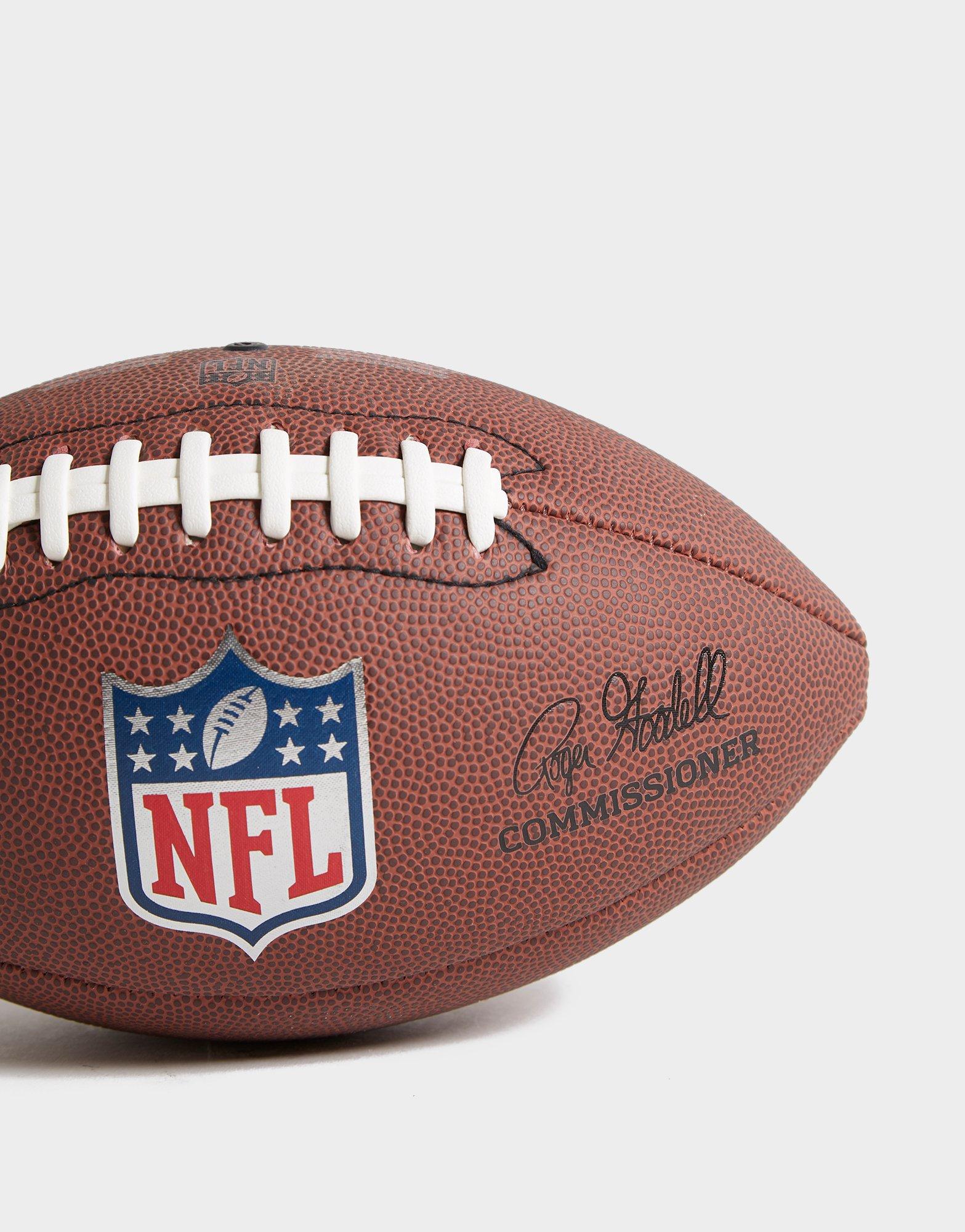 Wilson American Football Ball, Unisex Adult NFL Jet Black, Official Size FB  American Football : : Sports & Outdoors