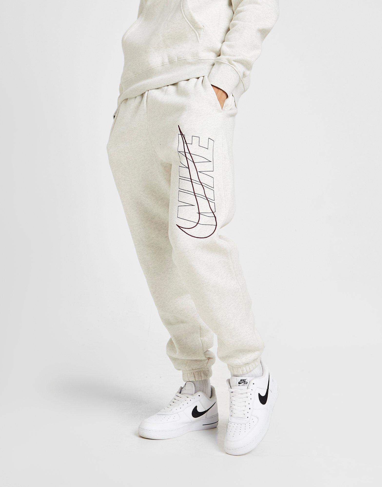 jd sports nike club joggers