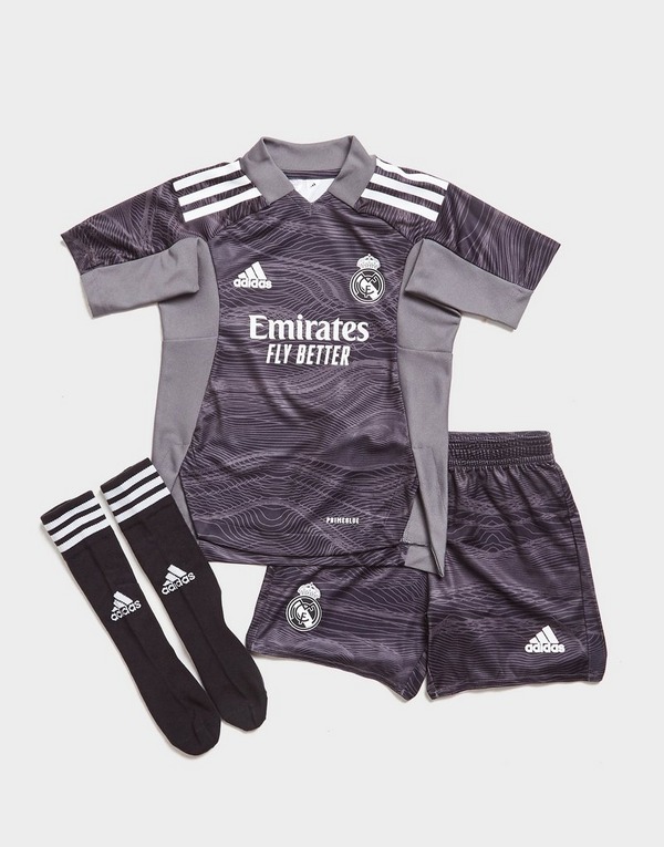 Adidas Real Madrid 2021 22 Gk Home Kit Children