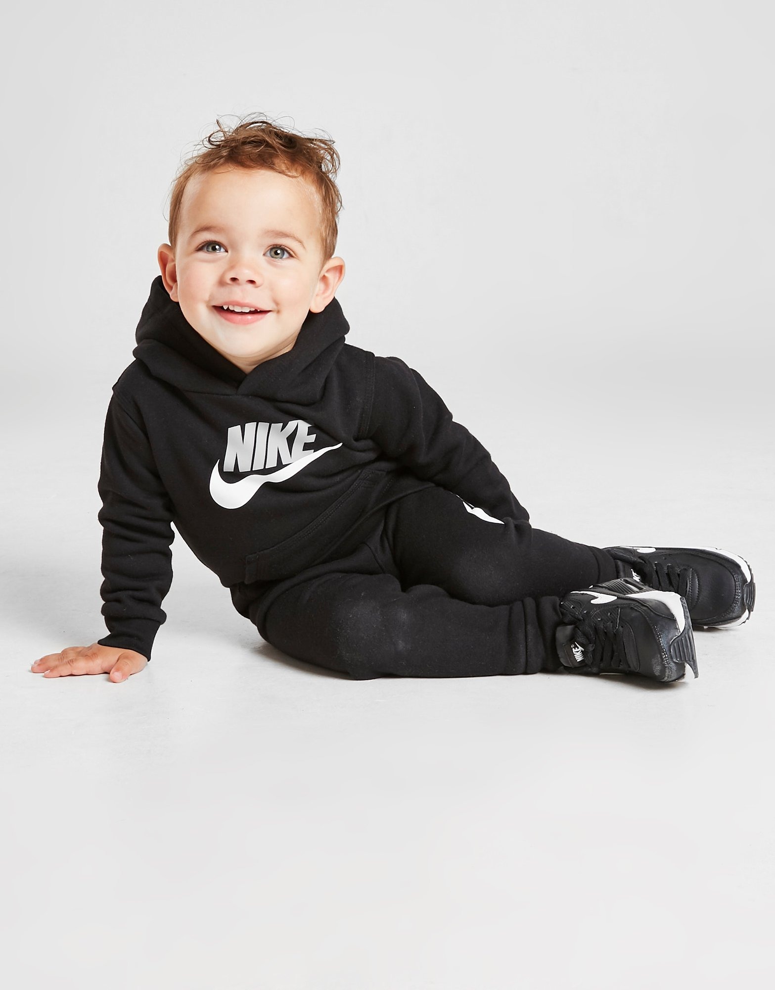 jd sports boys shoes